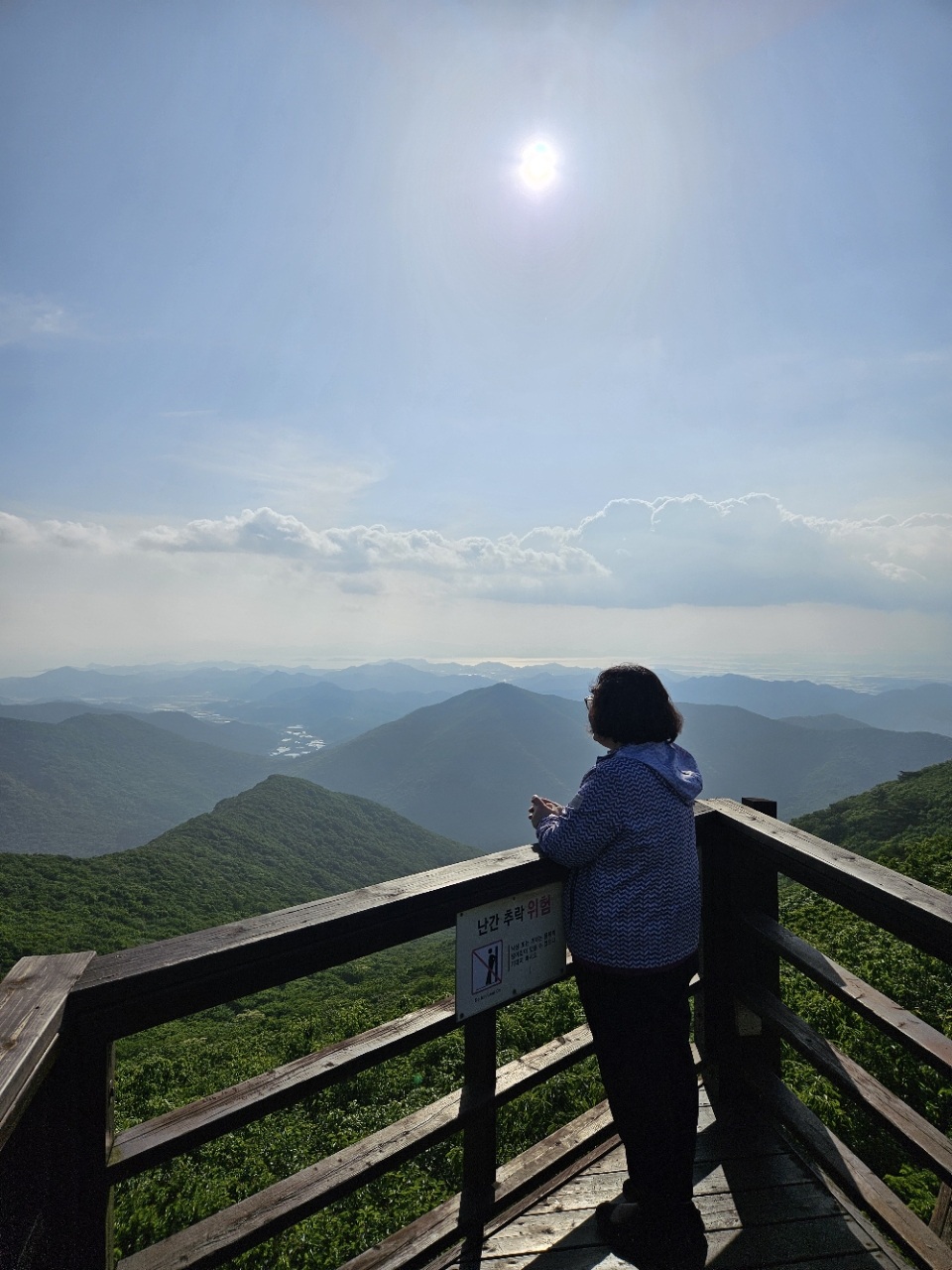 1ff4b9ab0803c.jpg
