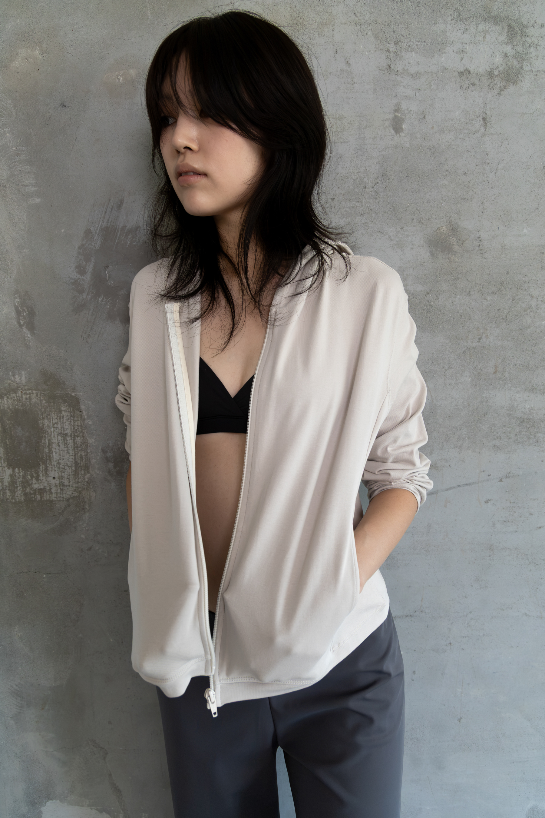 Line Zip Hoodie - light gray