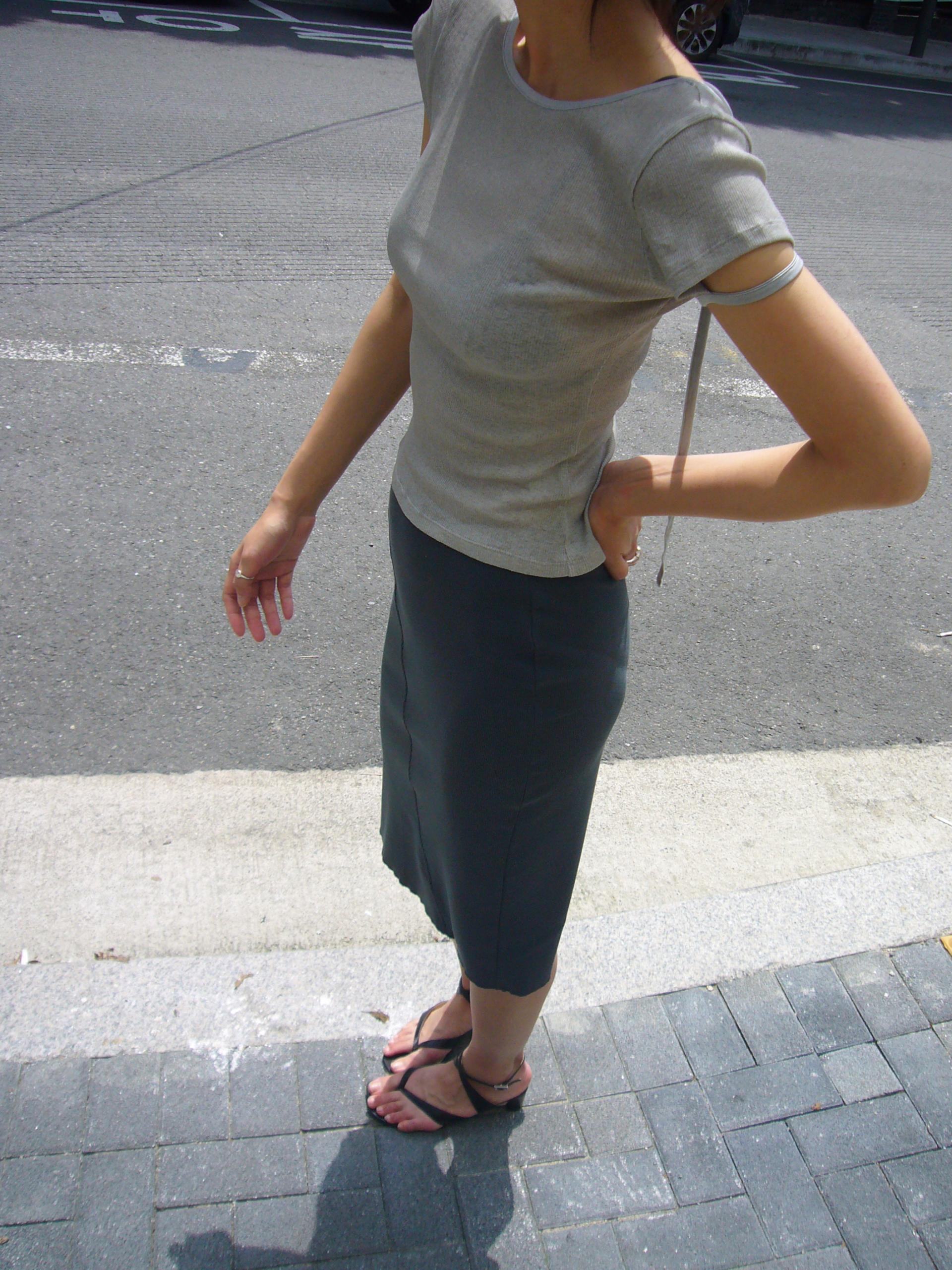 Gaia T - pale grey