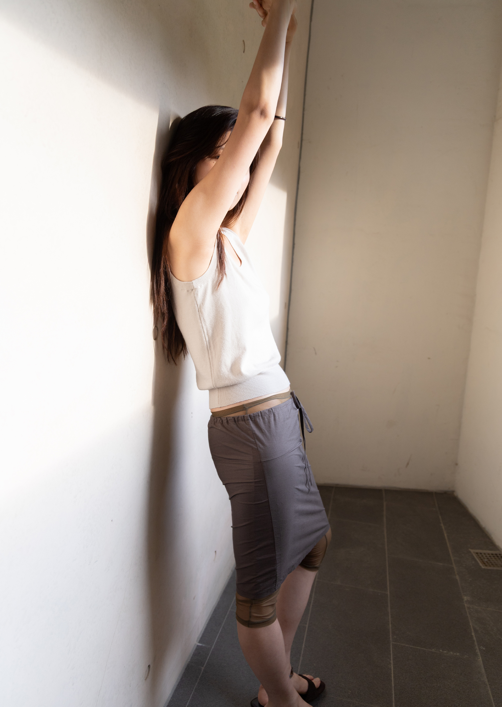 U-Neck Knit Vest - beige