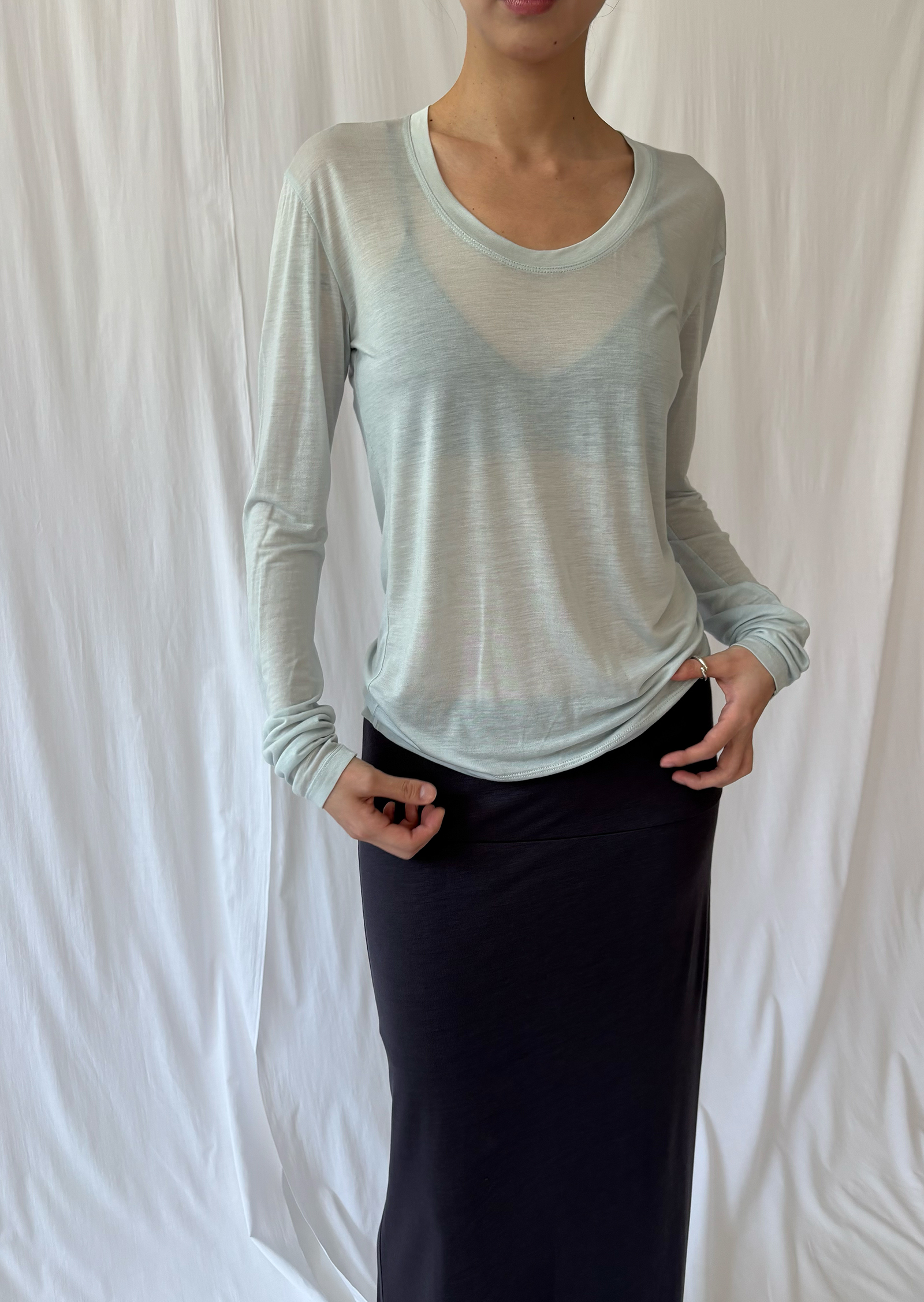 Scoop Neck Tee - blue