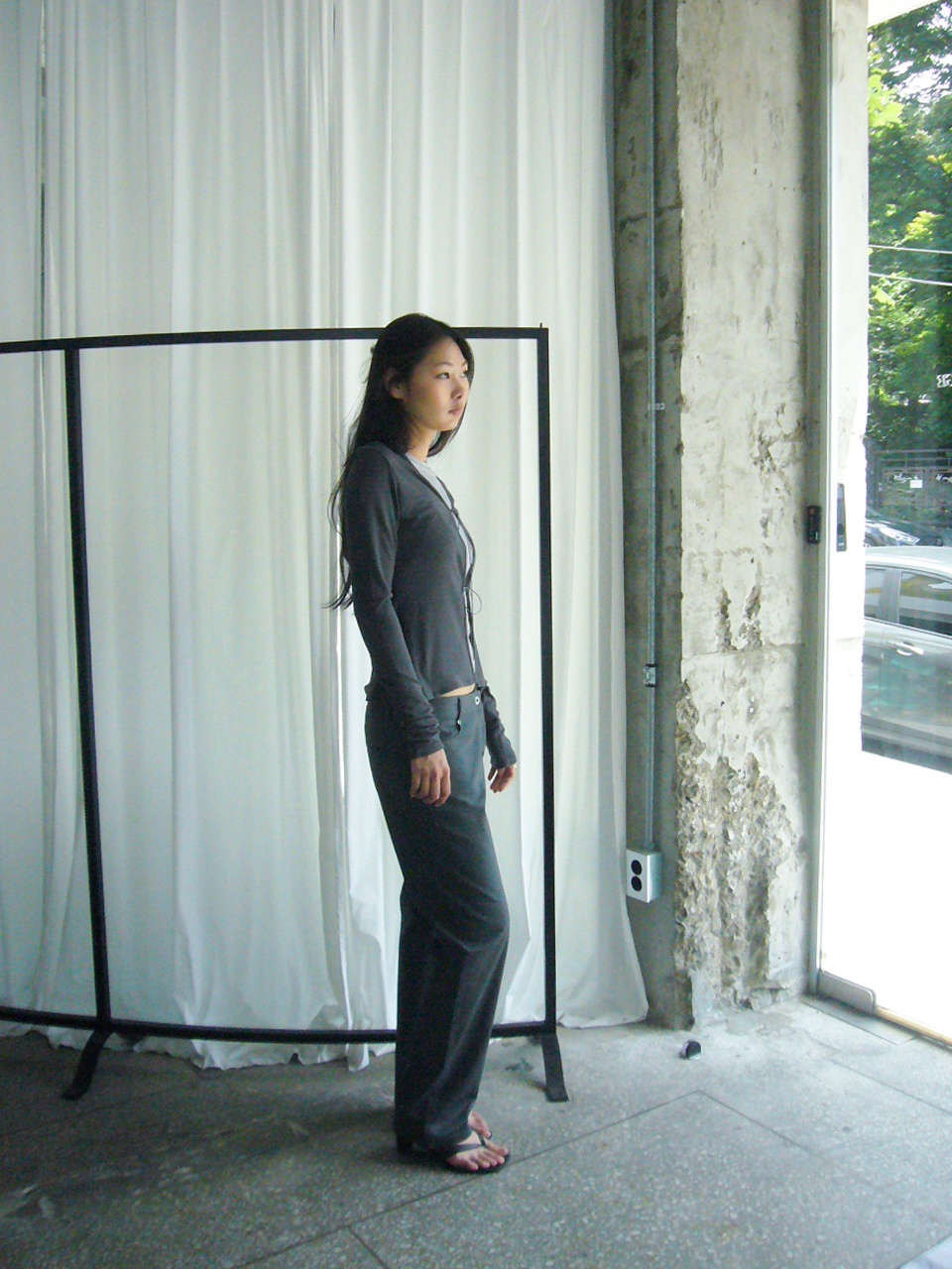 rae cardigan - charcoal