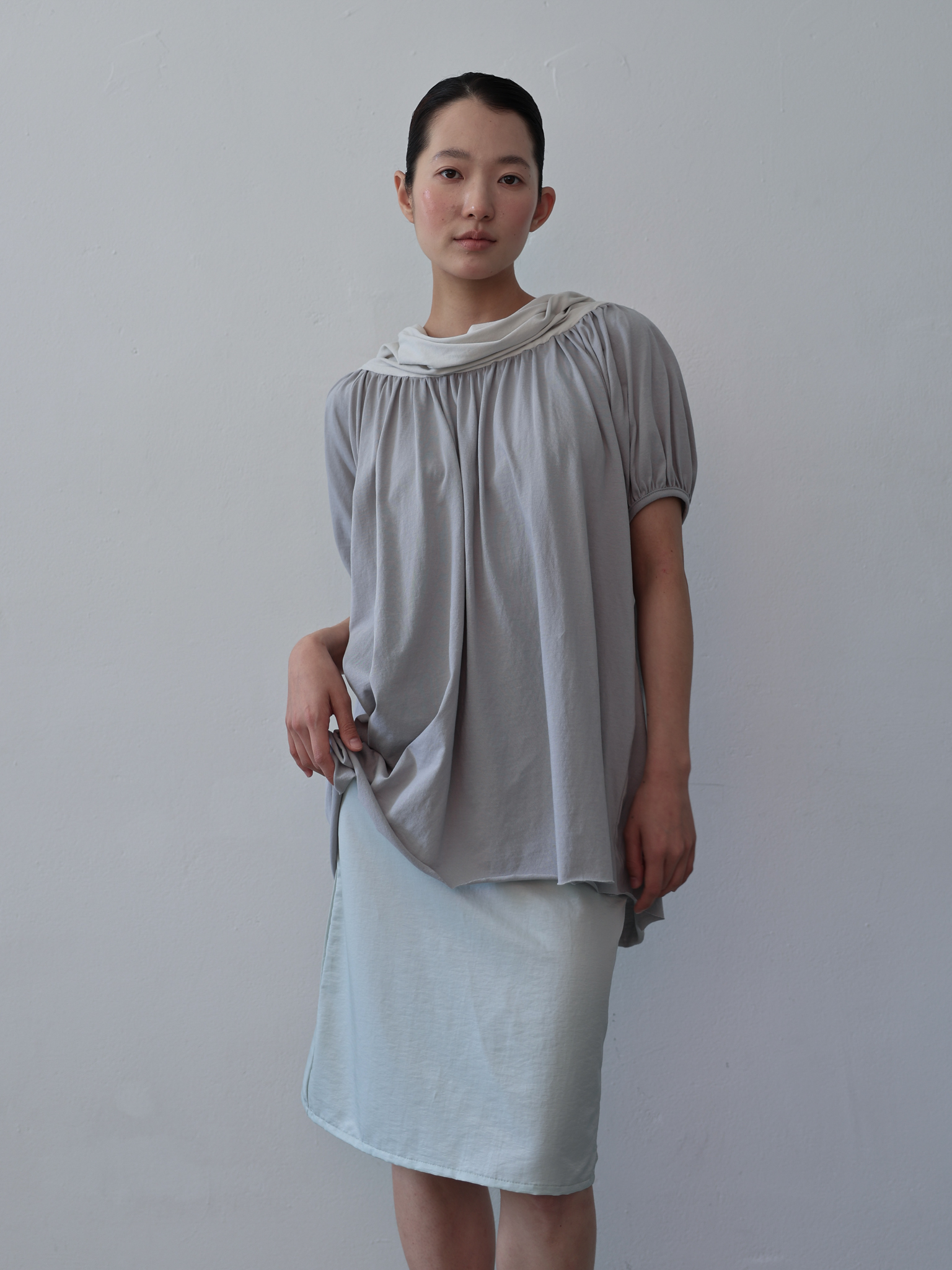Back Ribbon Top - light grey