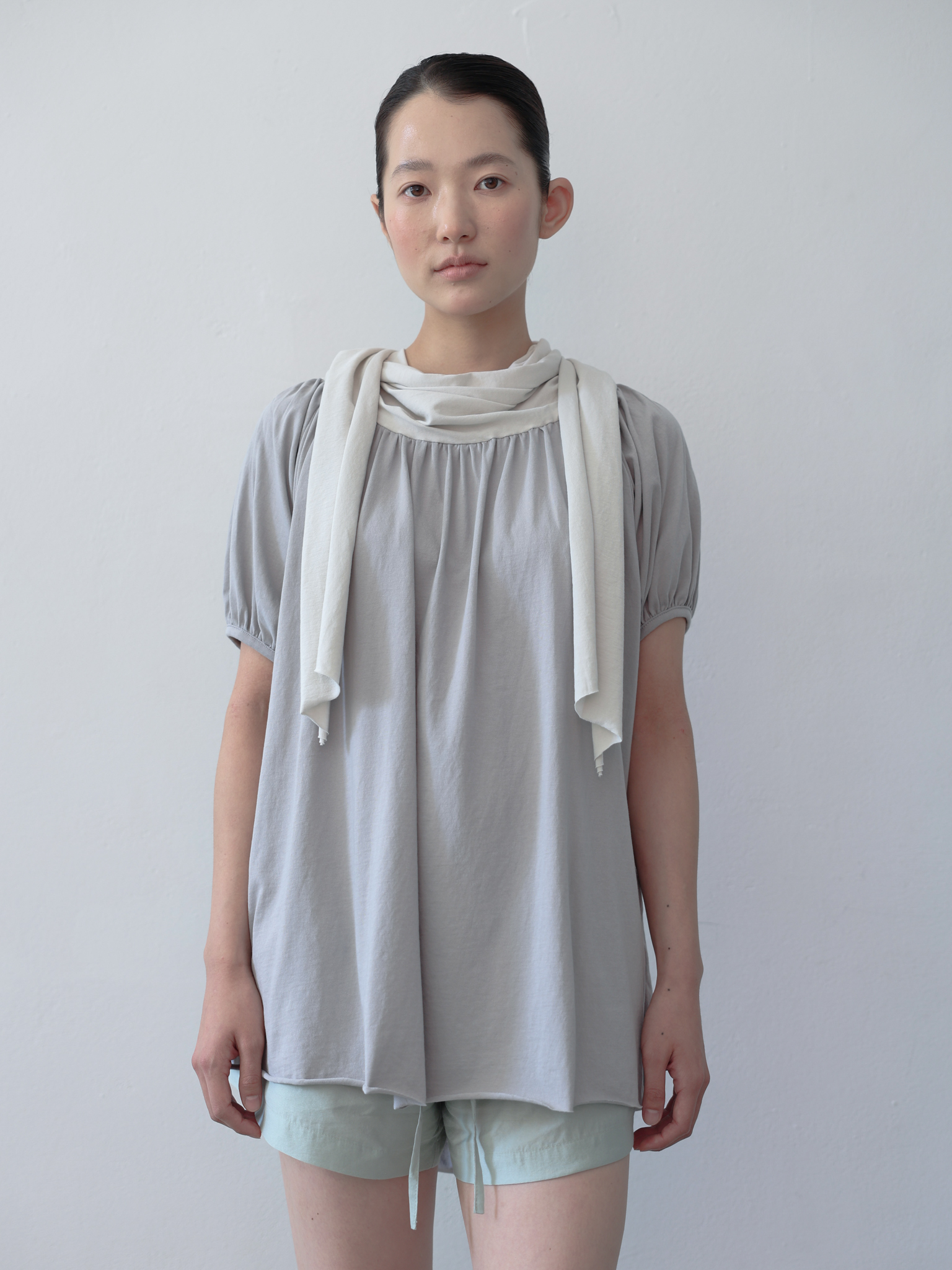 Back Ribbon Top - light grey