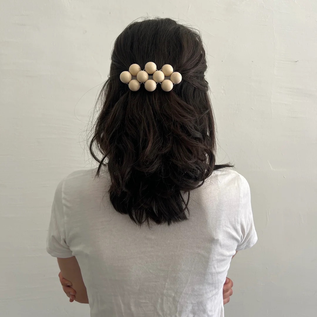 Mori Hairclip - white / 6월 10일 출고