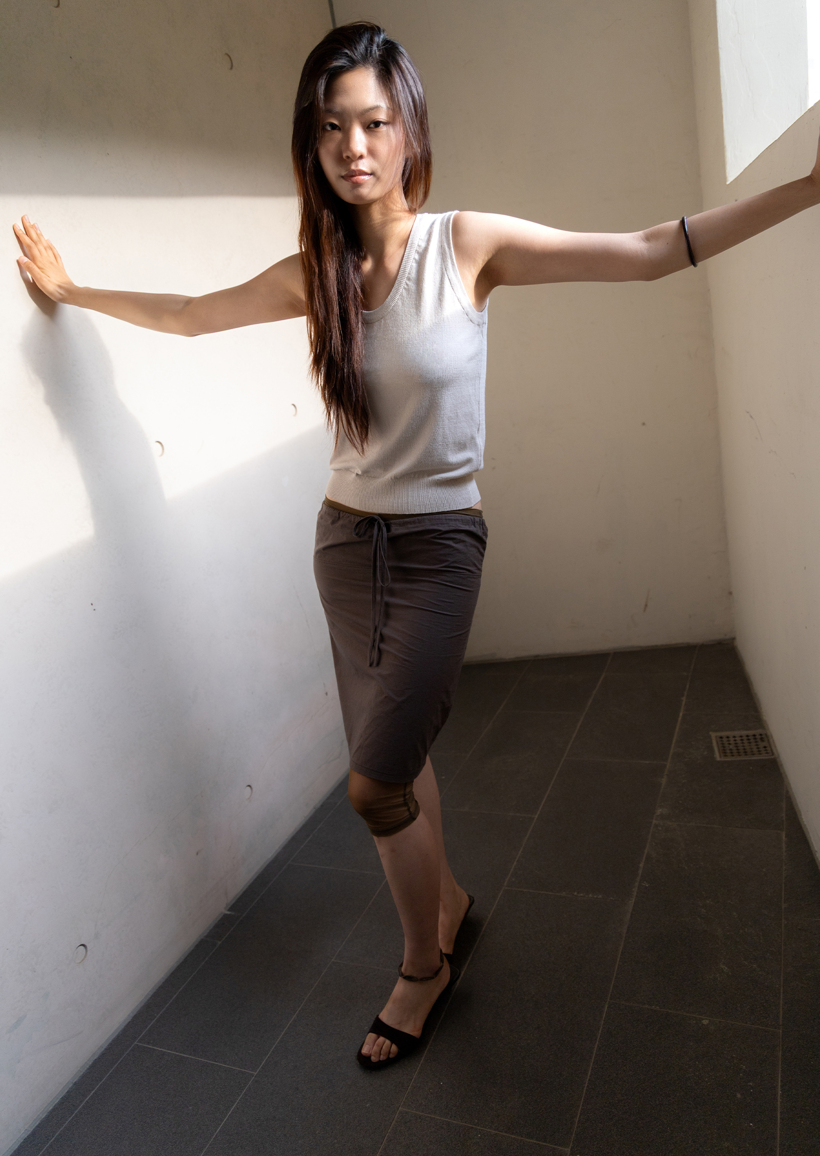 Sheer Capri Tights - khaki