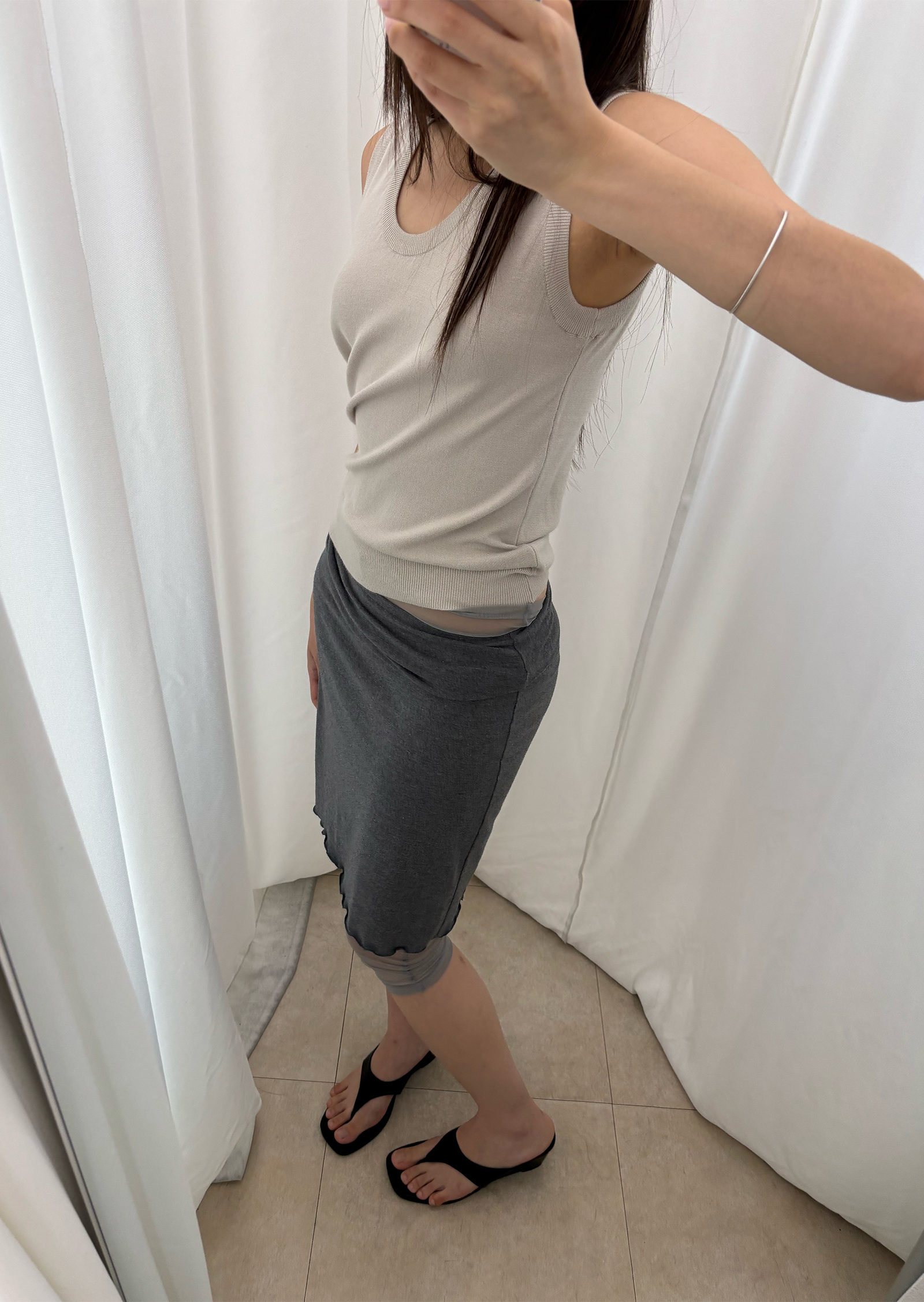 Sheer Capri Tights - pale / 7월 21일 출고