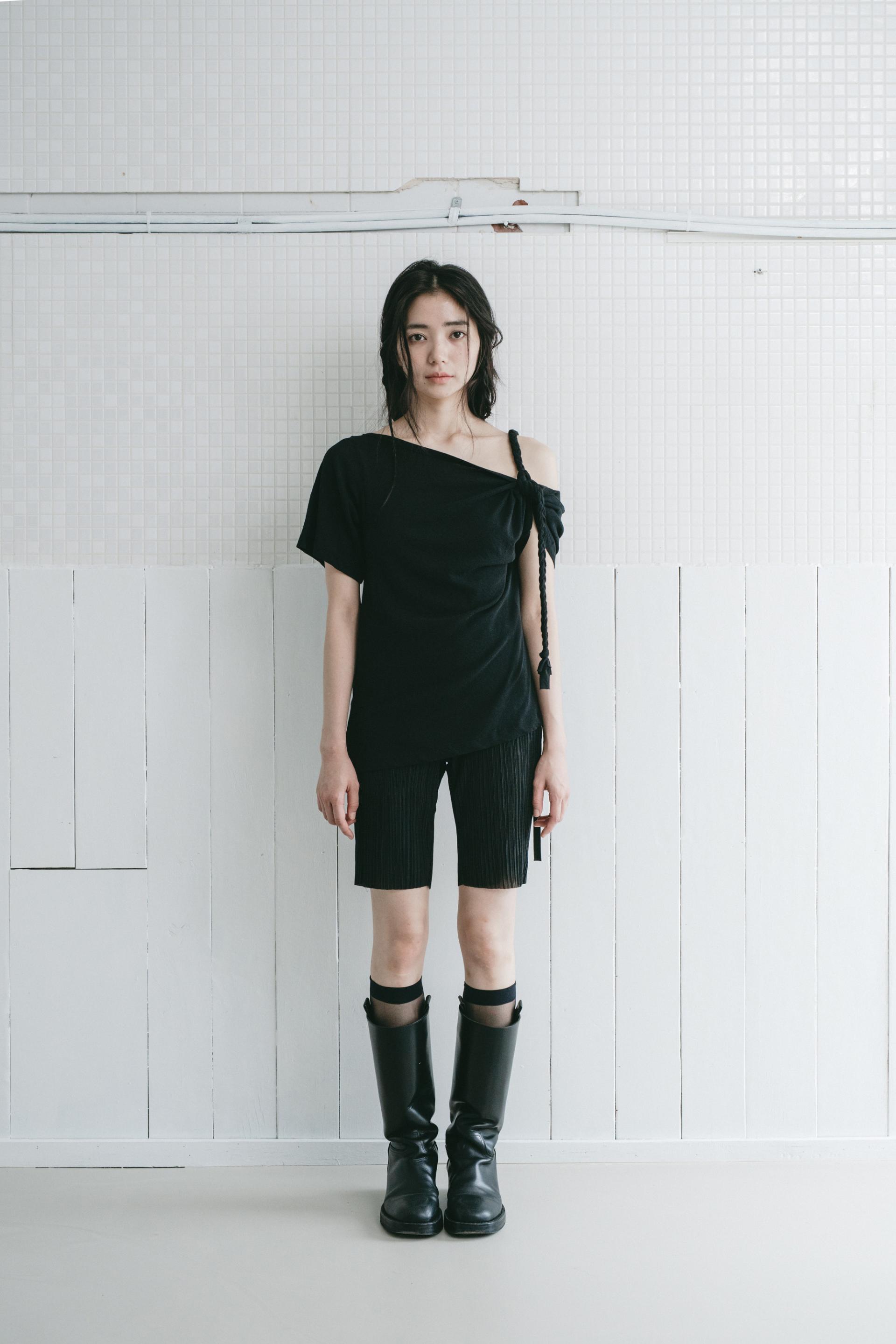 Braided Rope T-shirt - black