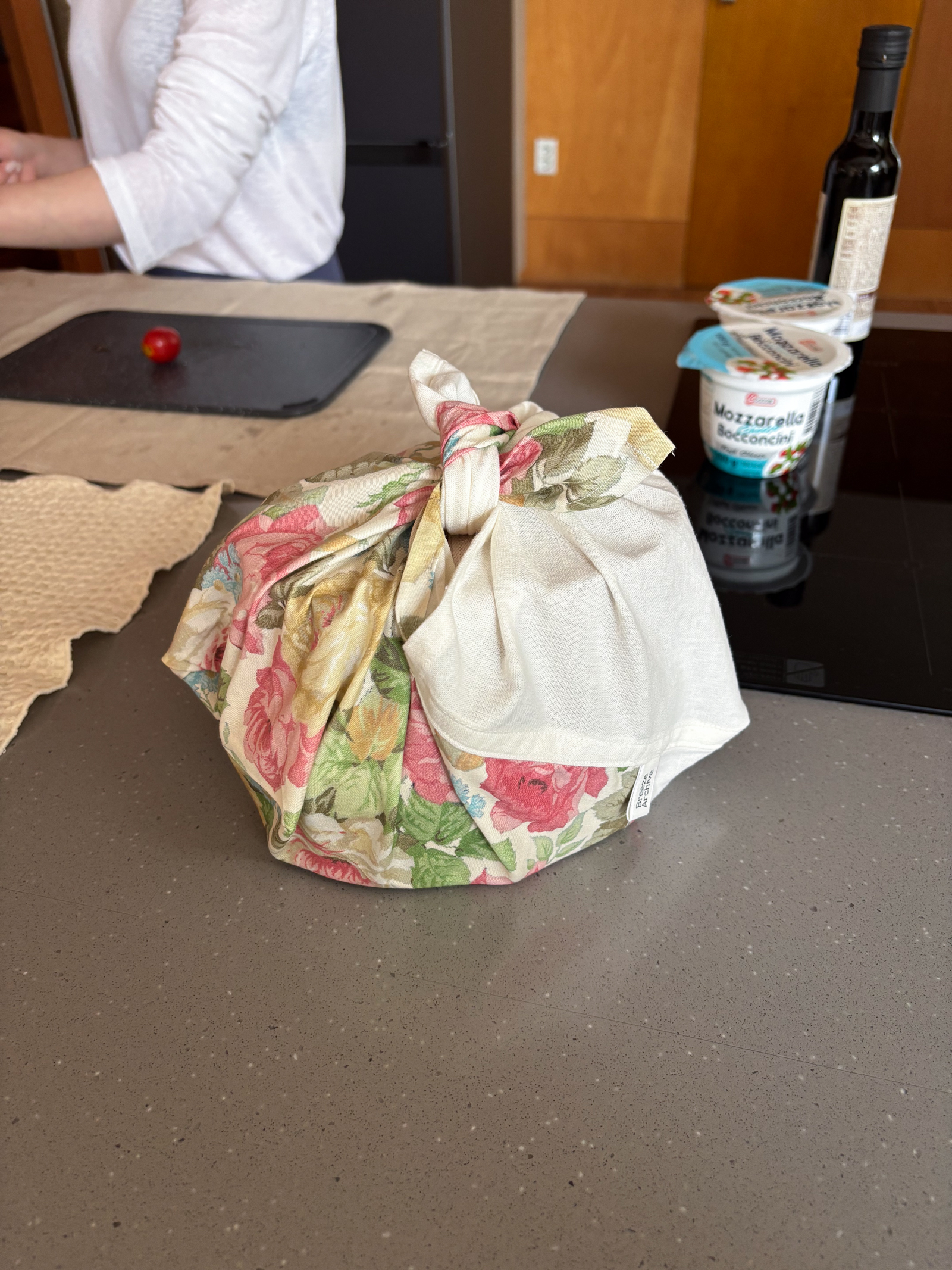 Lunch Box Cloth - white/flower