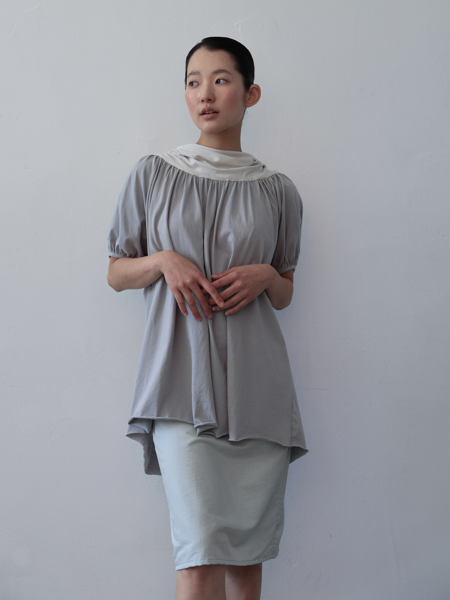 Back Ribbon Top - light grey