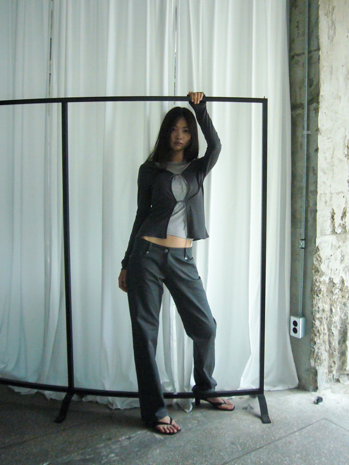 rae cardigan - charcoal
