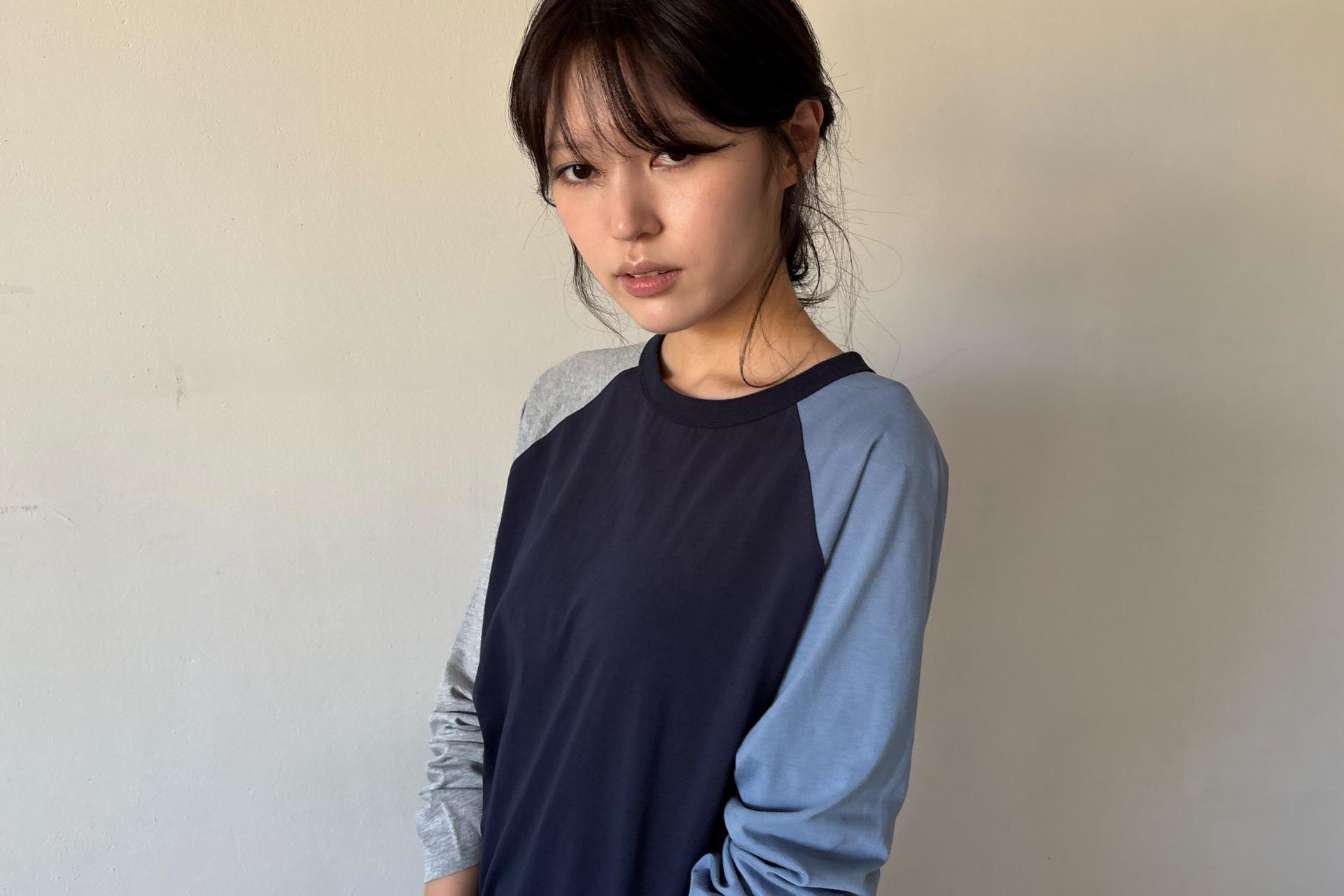 Color Block Raglan - blue/gray / 10월 5일 출고