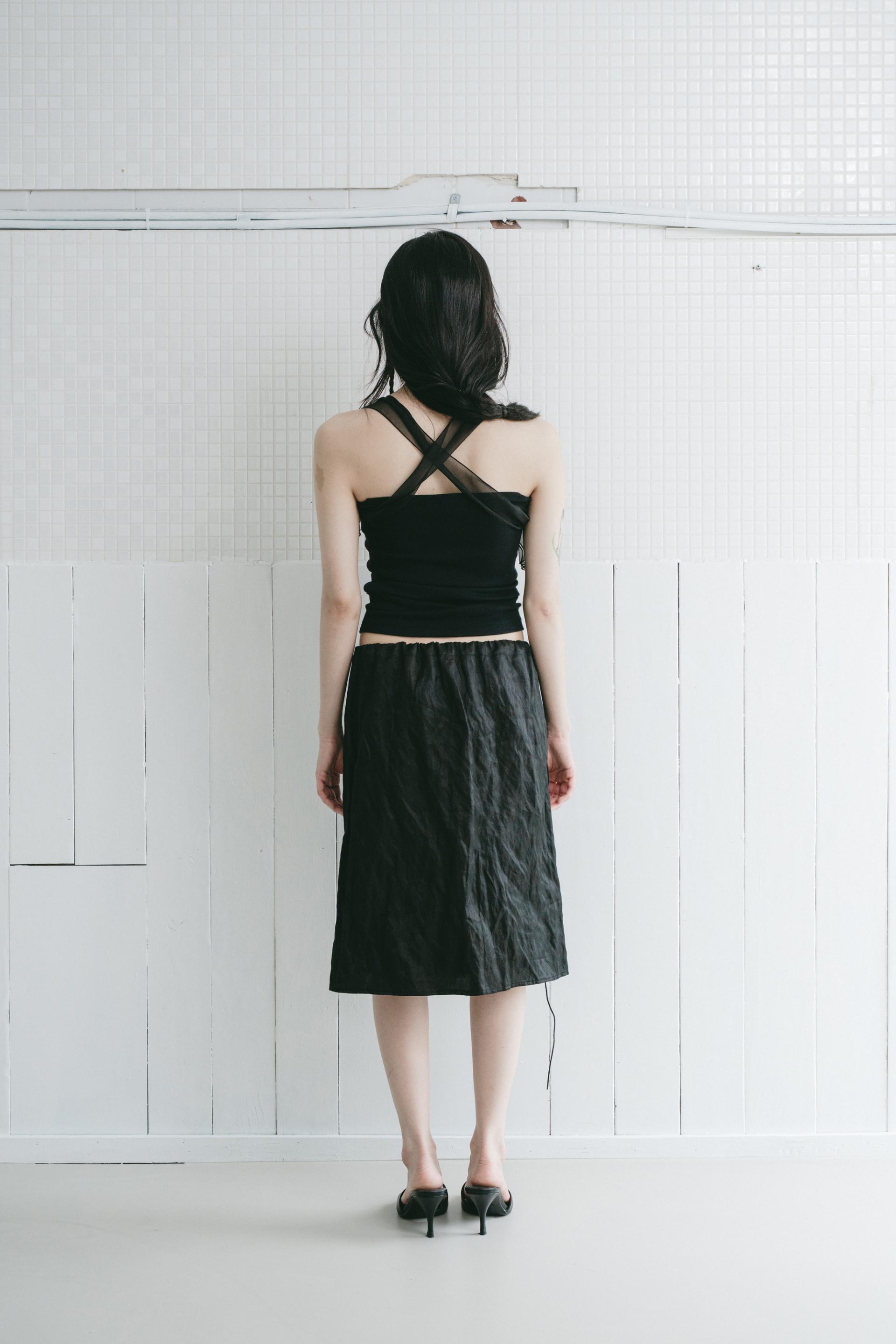 Silky Strap Top - black