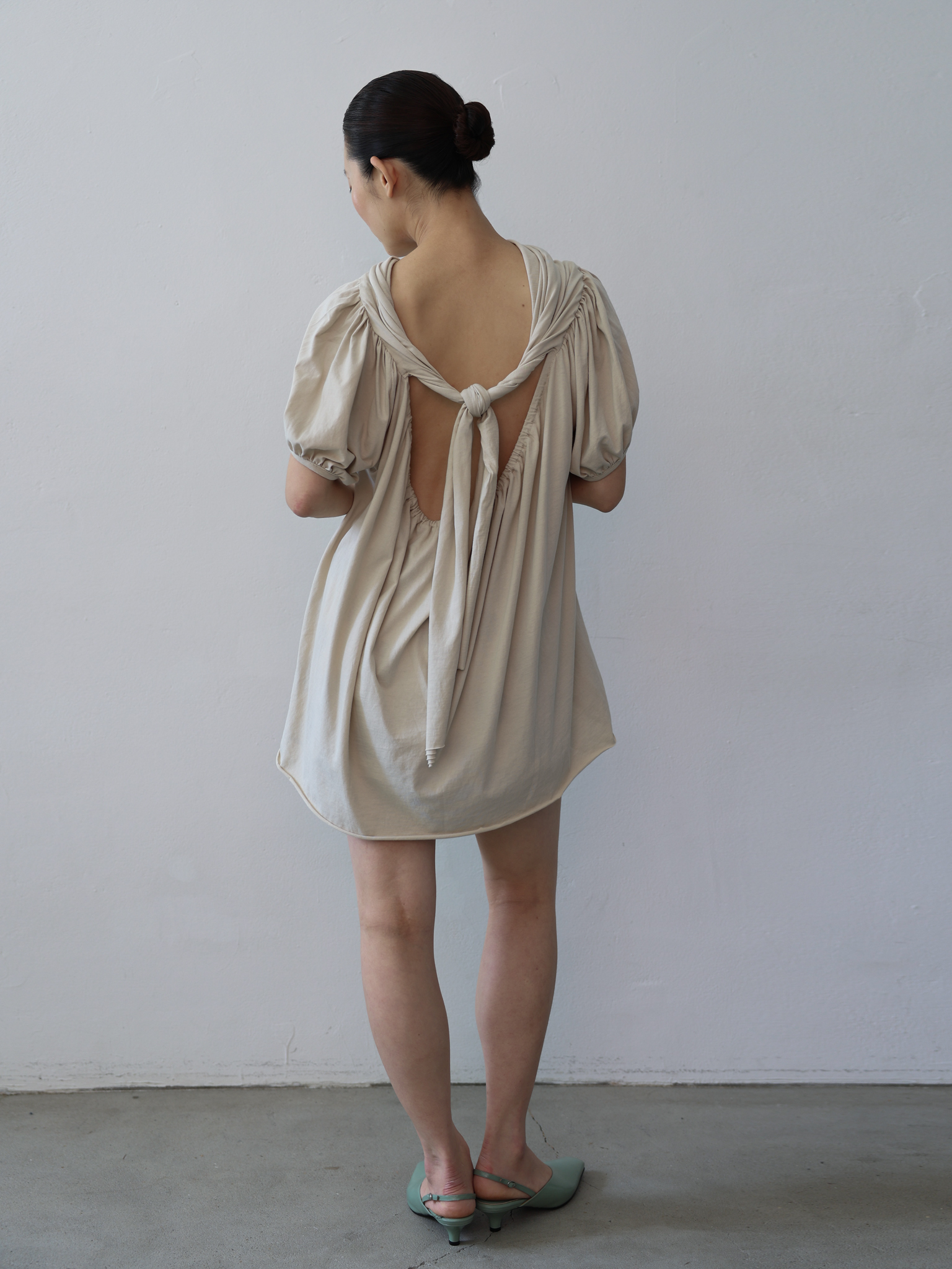 Back Ribbon Top - ivory