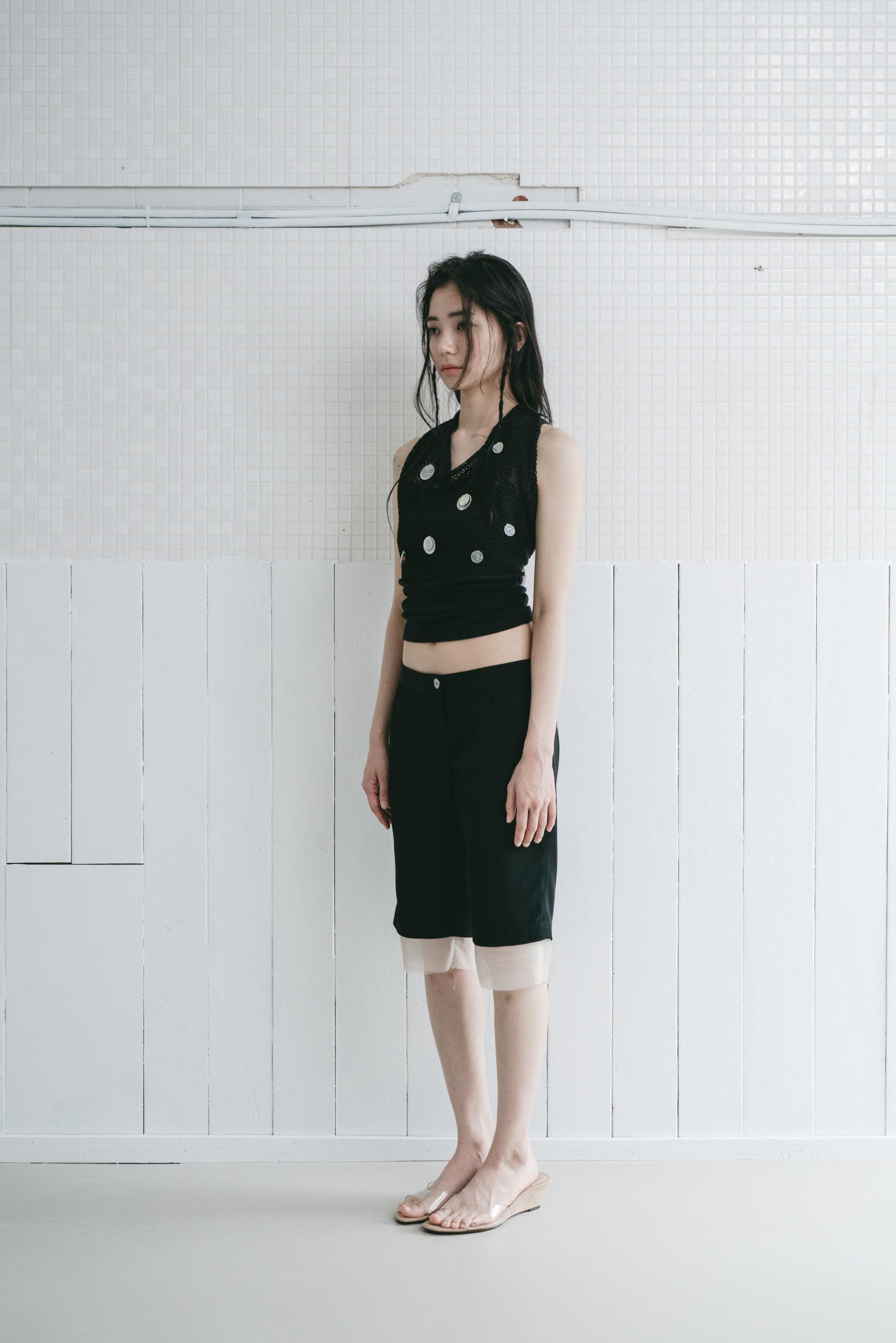 Shell Knit Vest