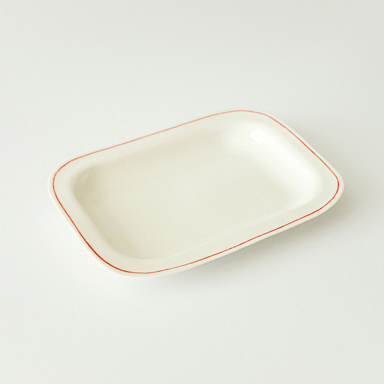Red Currant Square Bowl