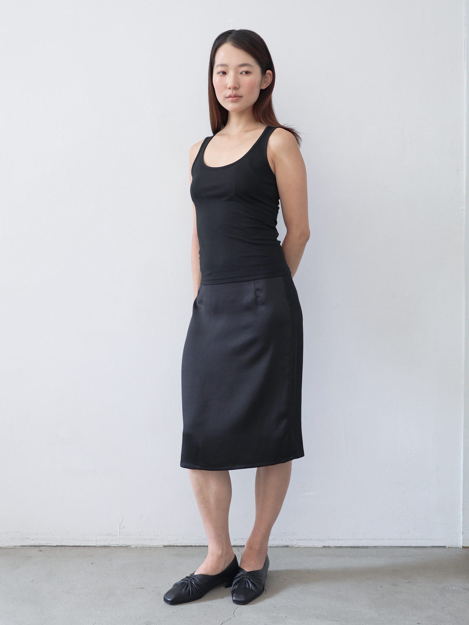 Satin Midi Skirt - black