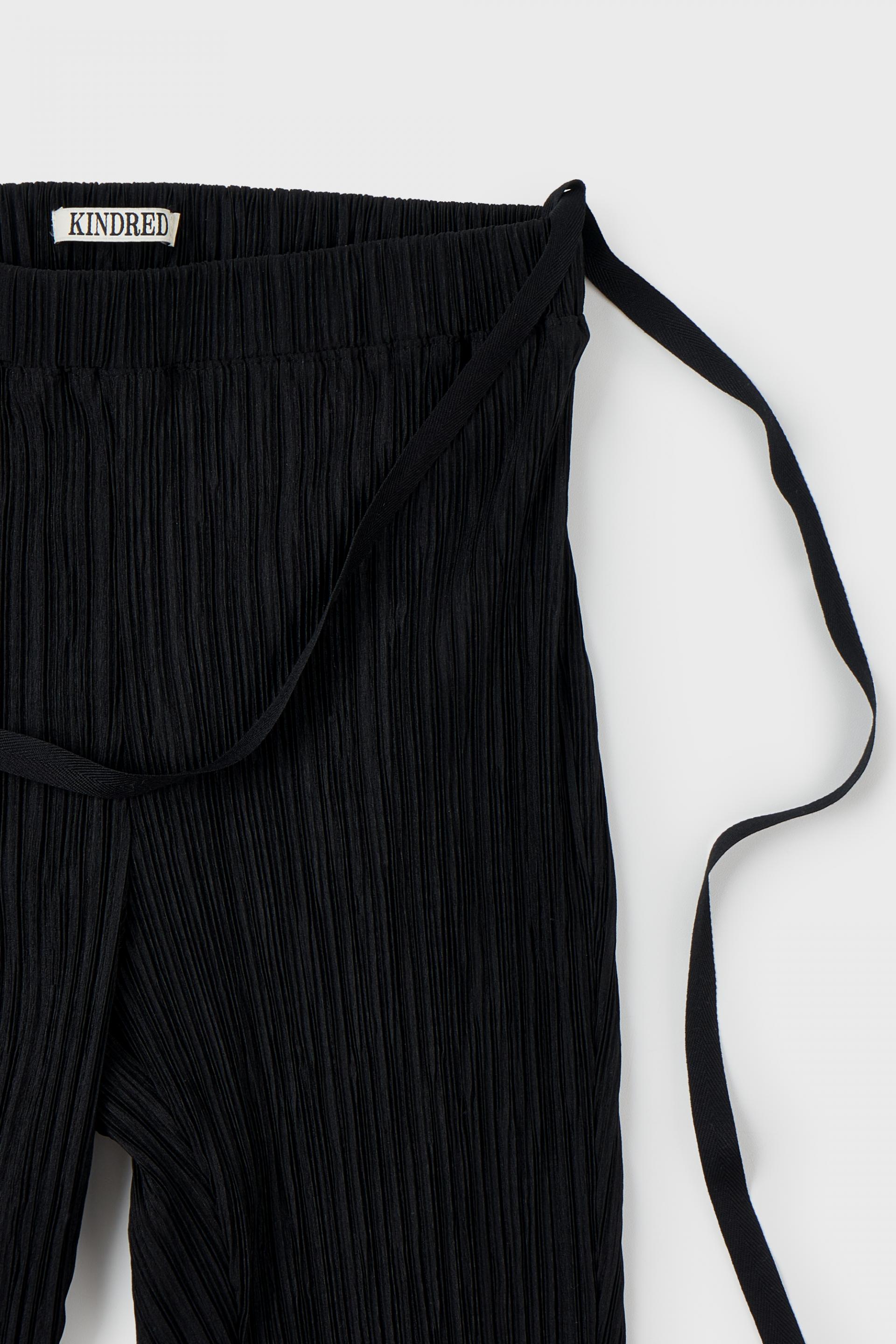 Pleated Biker Shorts