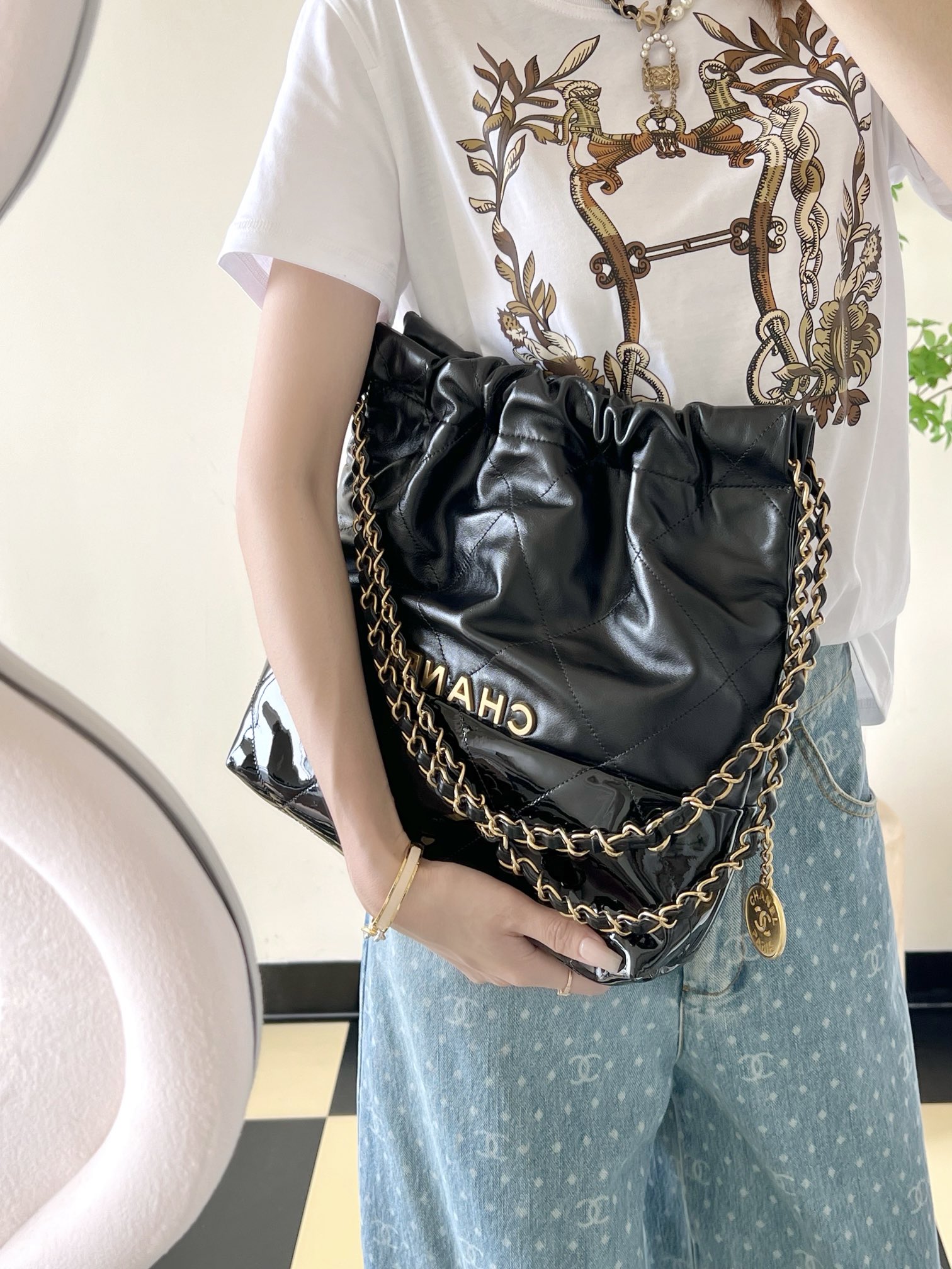 16ec7480c4a51.jpg