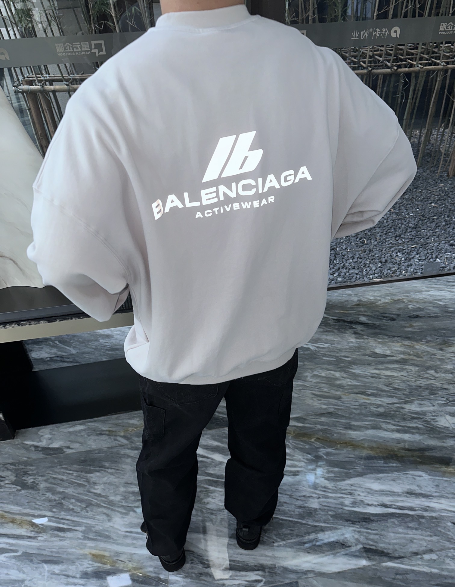 7436980775d81.jpg