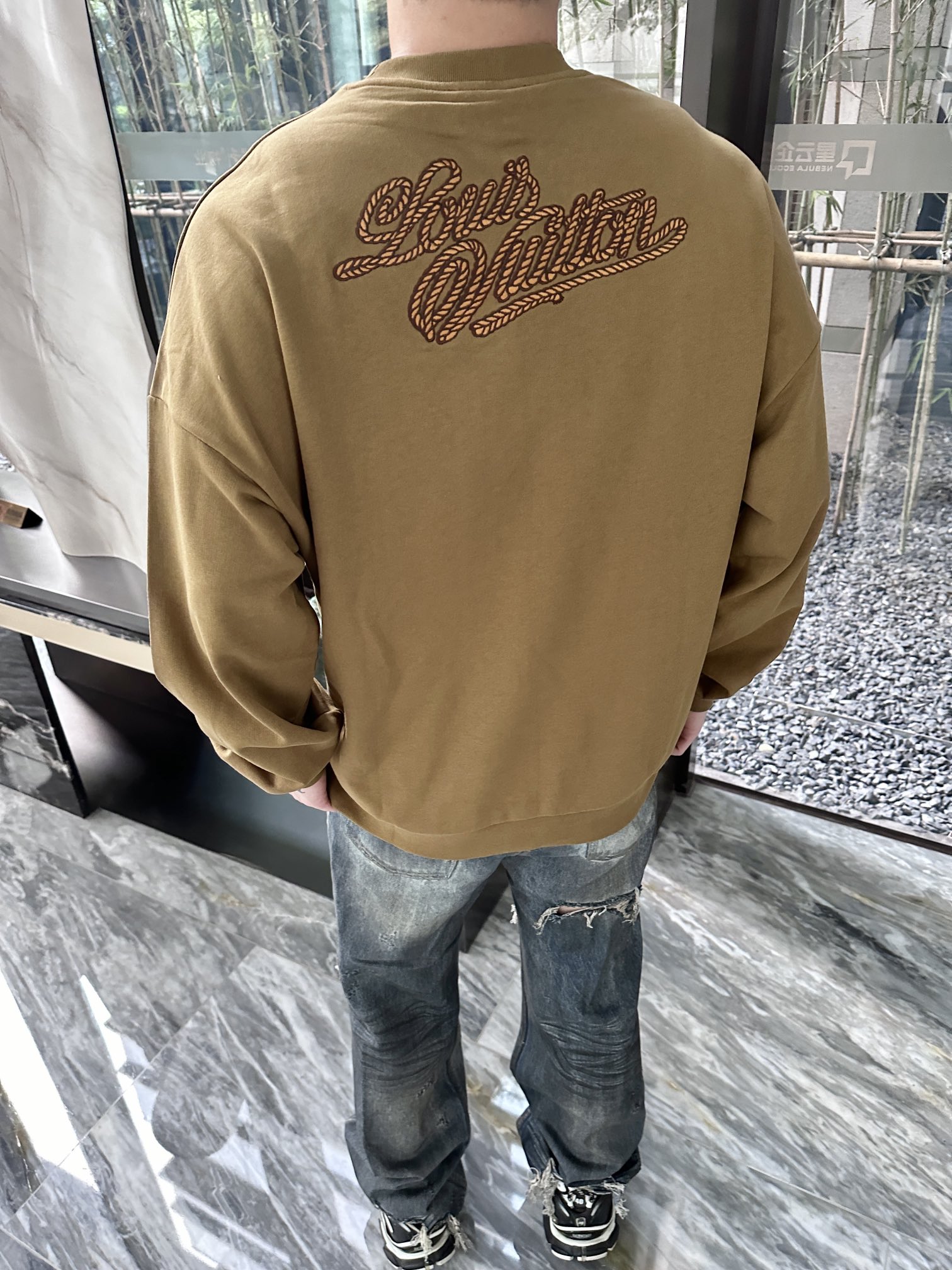 f5fc2ce783be7.jpg