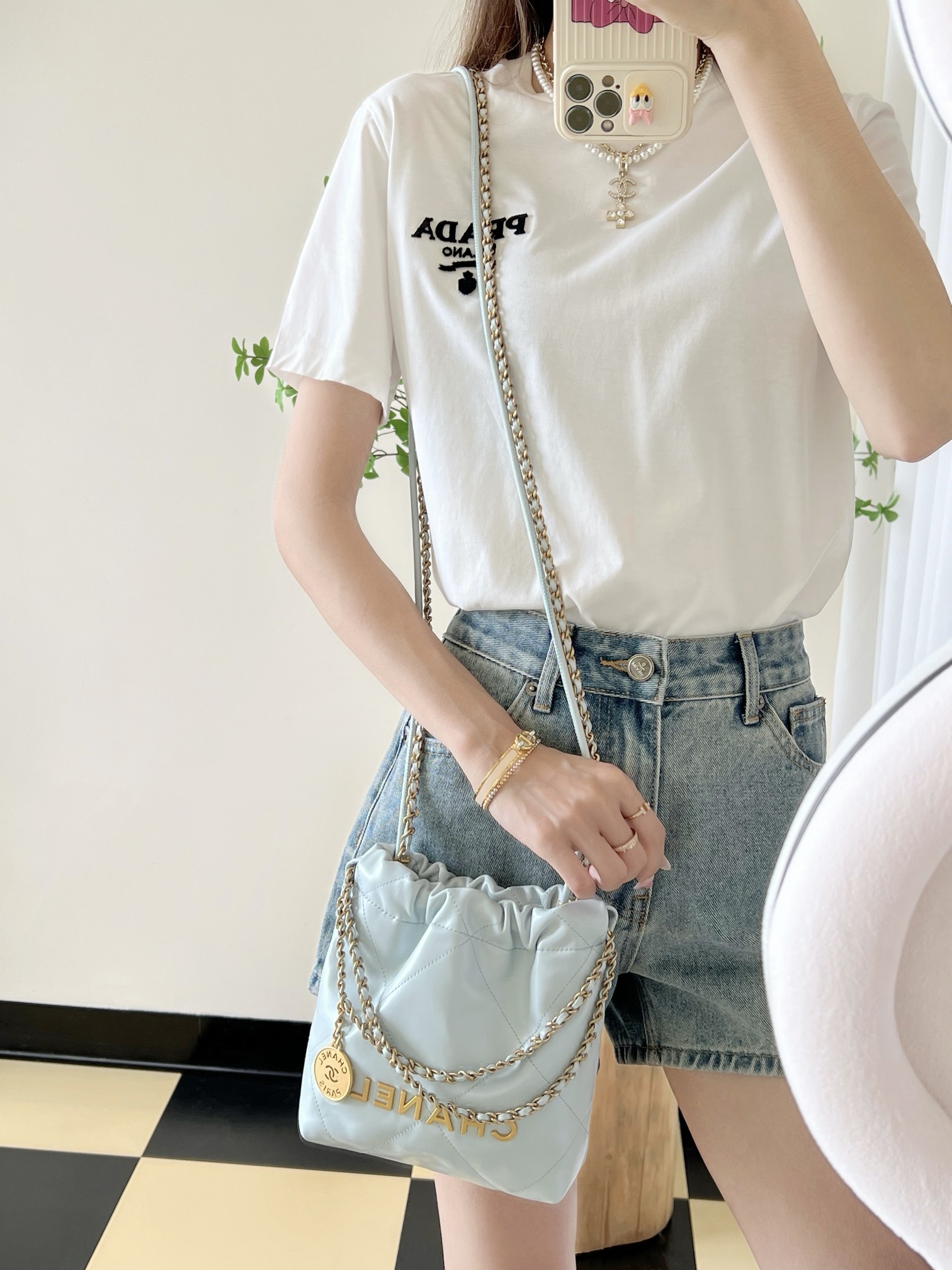 f9915a7a378d0.jpg