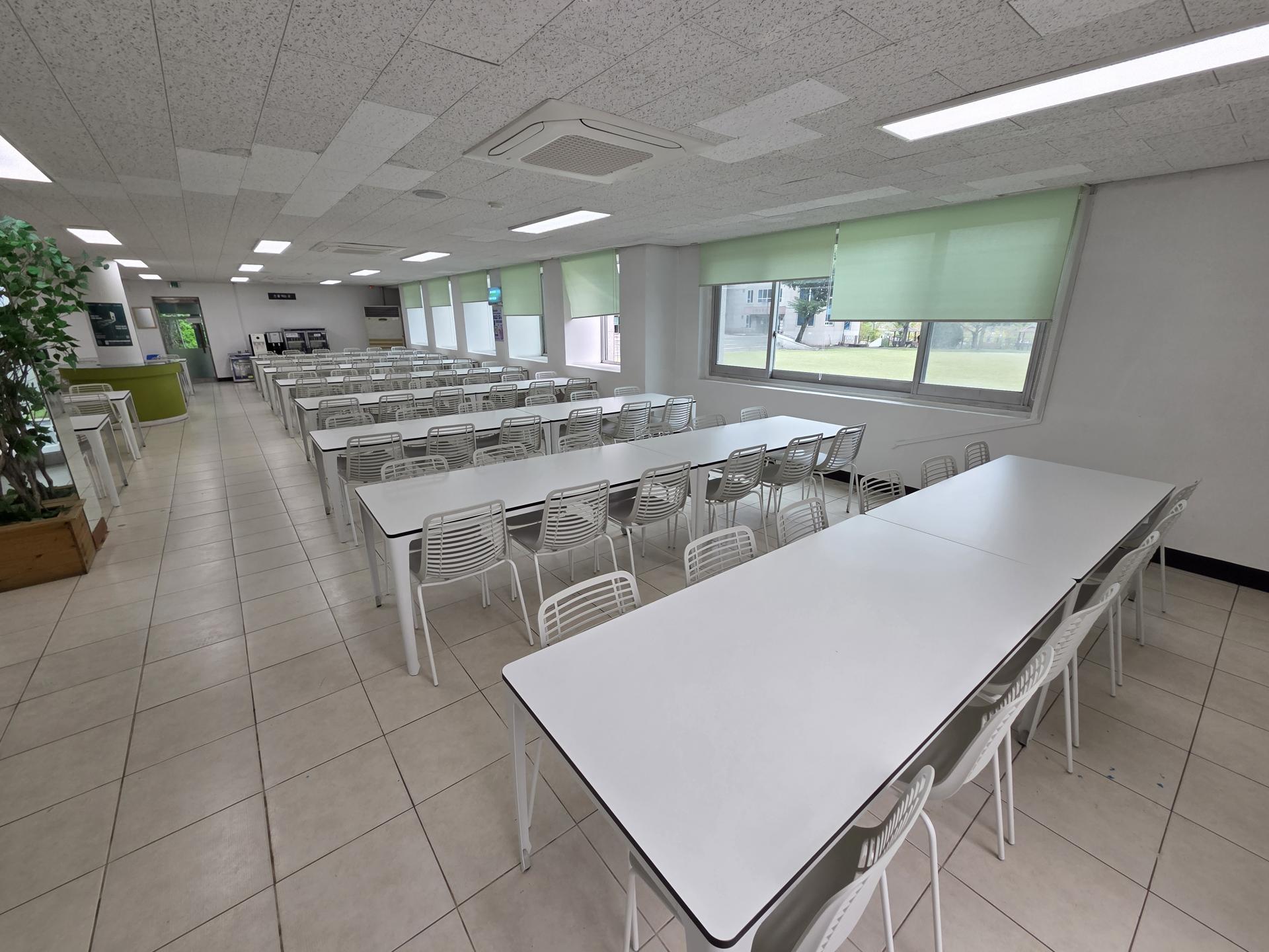 f814ebe15fe3a.jpg