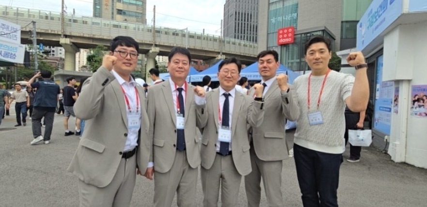 a3b970f2a42ad.jpg