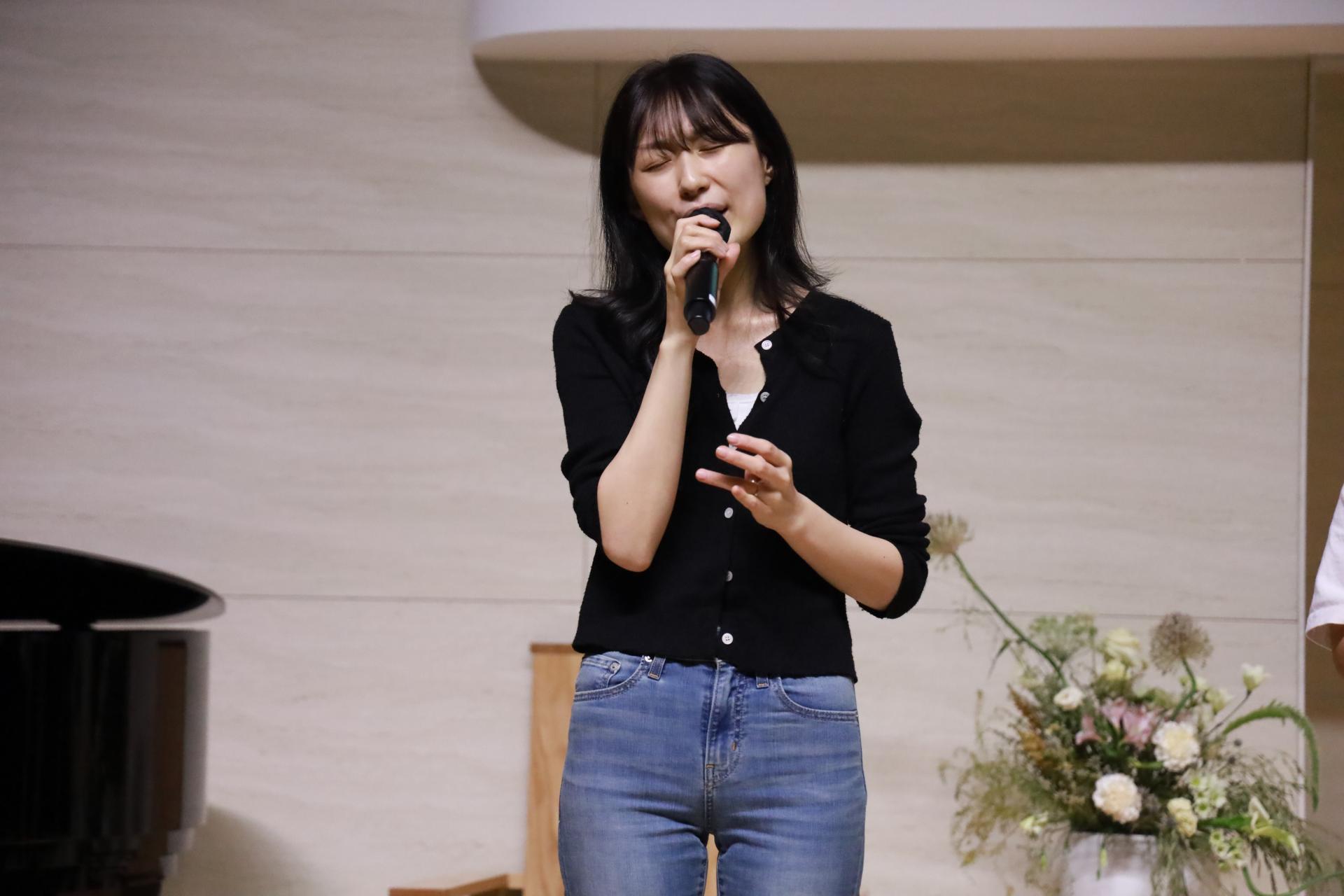 205846ab7d76b.jpg