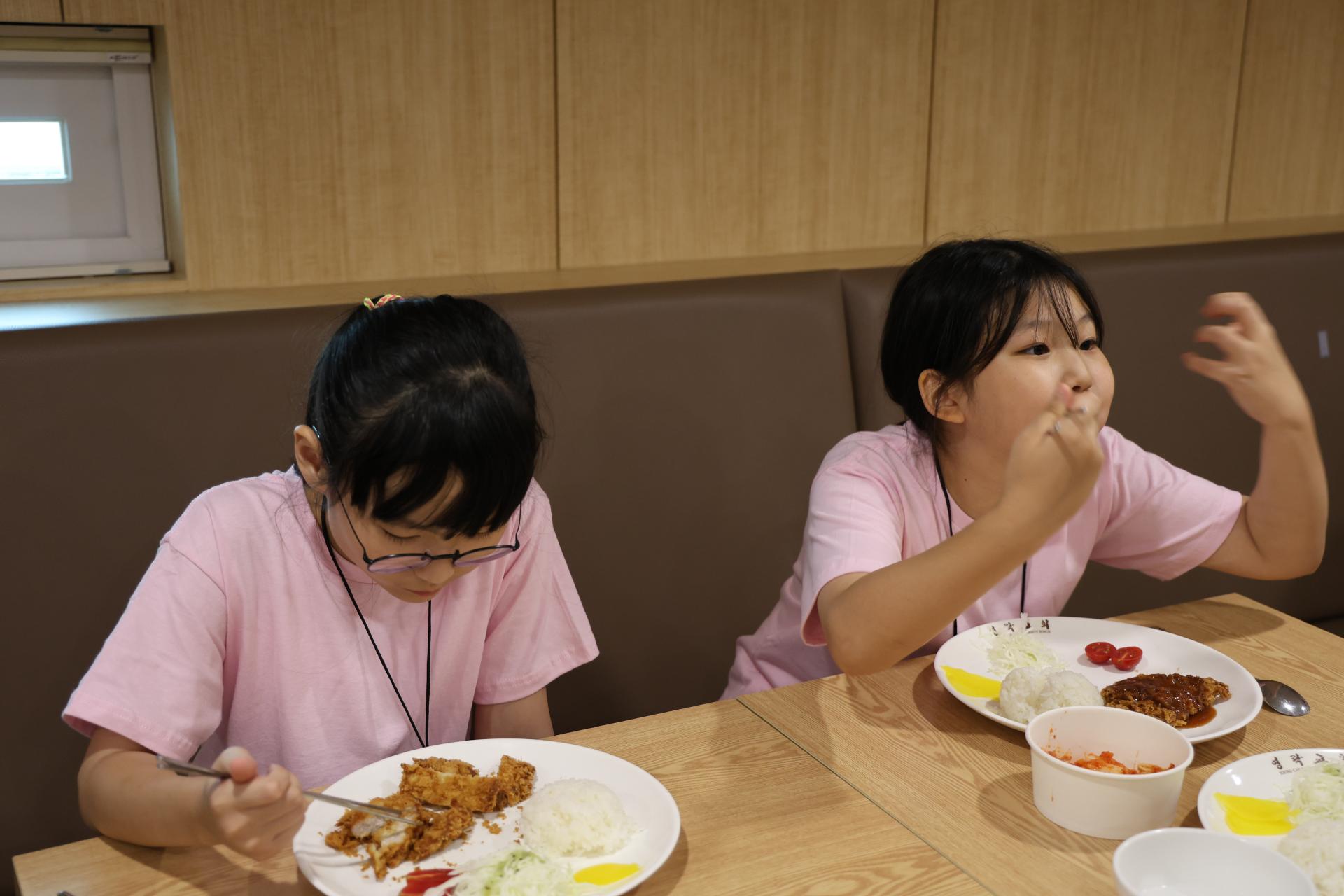 60b91159a777d.jpg