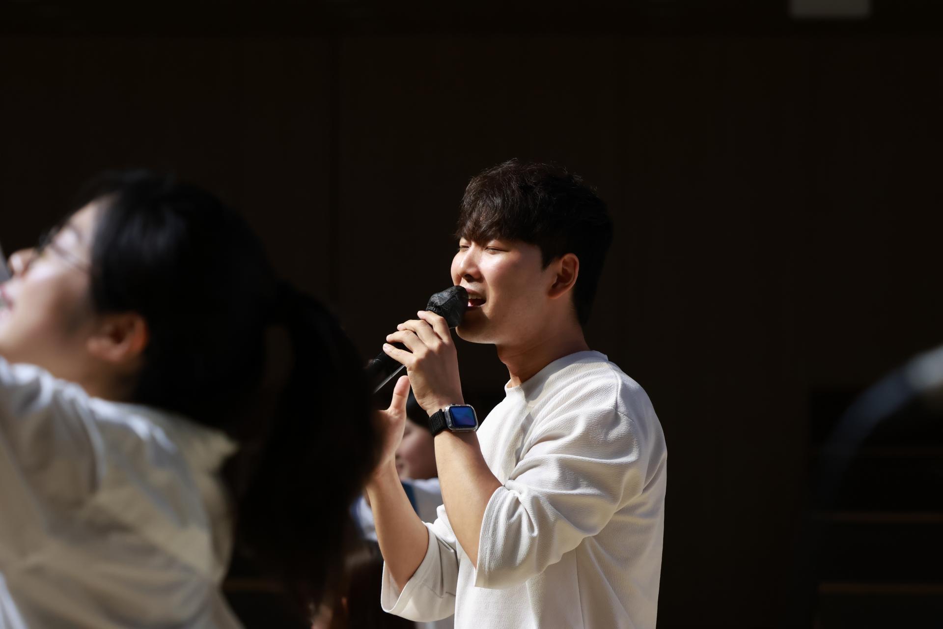b575589ba1014.jpg