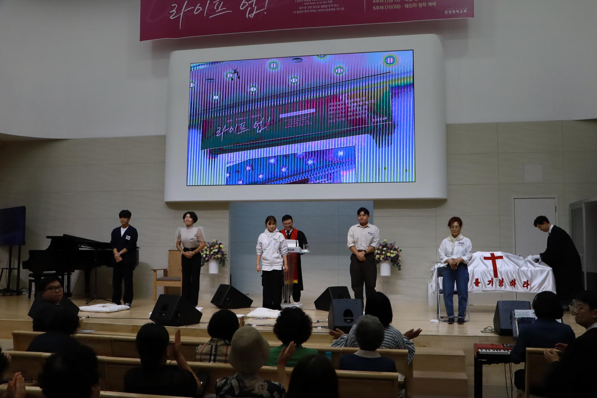 ed96419e412e7.jpg