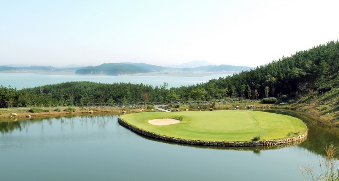 충남/태안 골든베이cc 1박2일 26년 9~10월