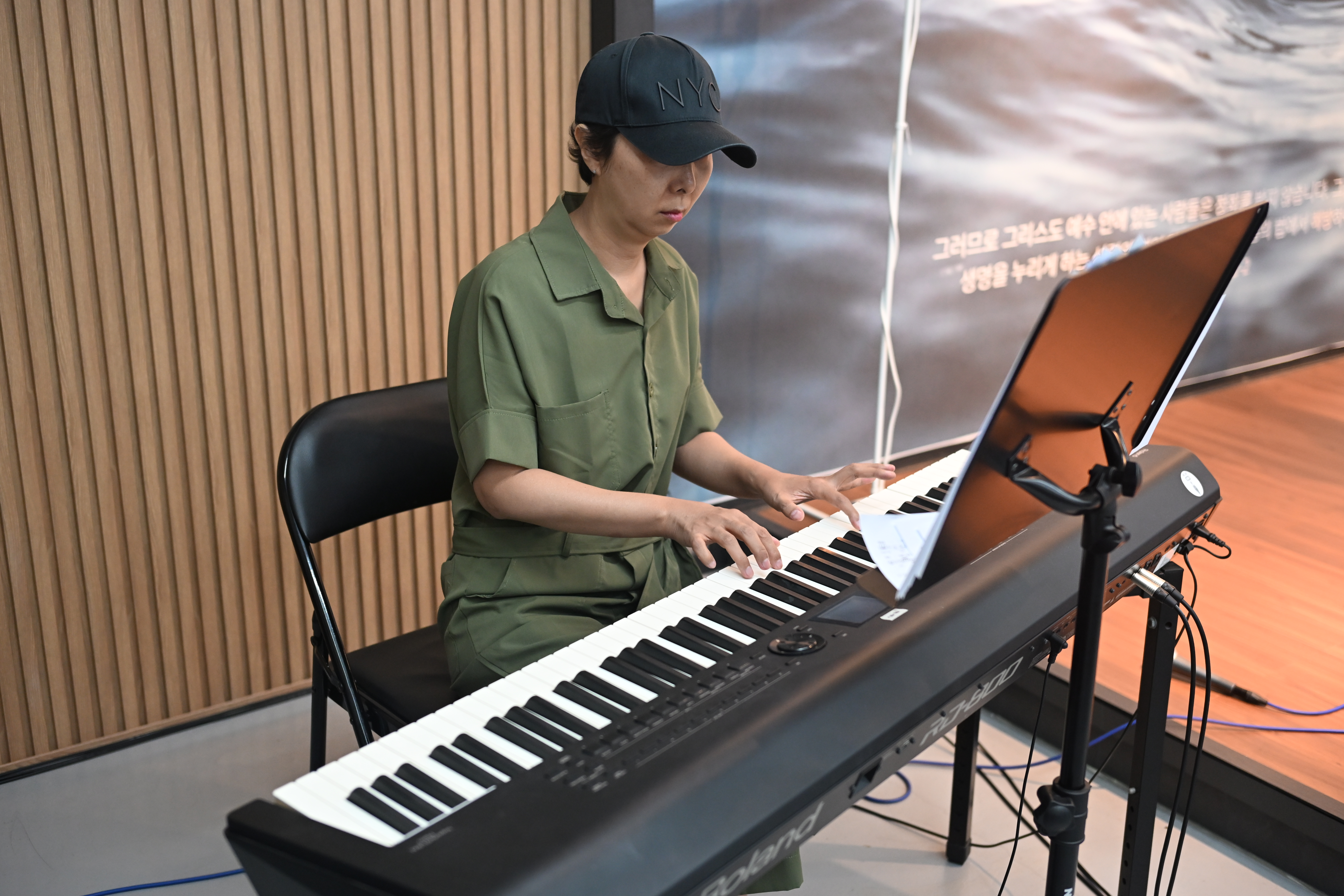 40ea16a846433.jpg