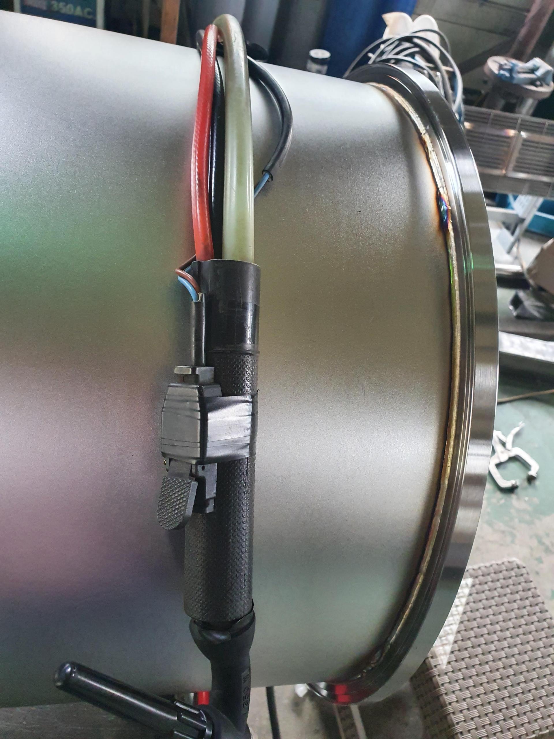 ade165bdc782b.jpg