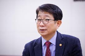 South Korea's Transport Minister plans ...