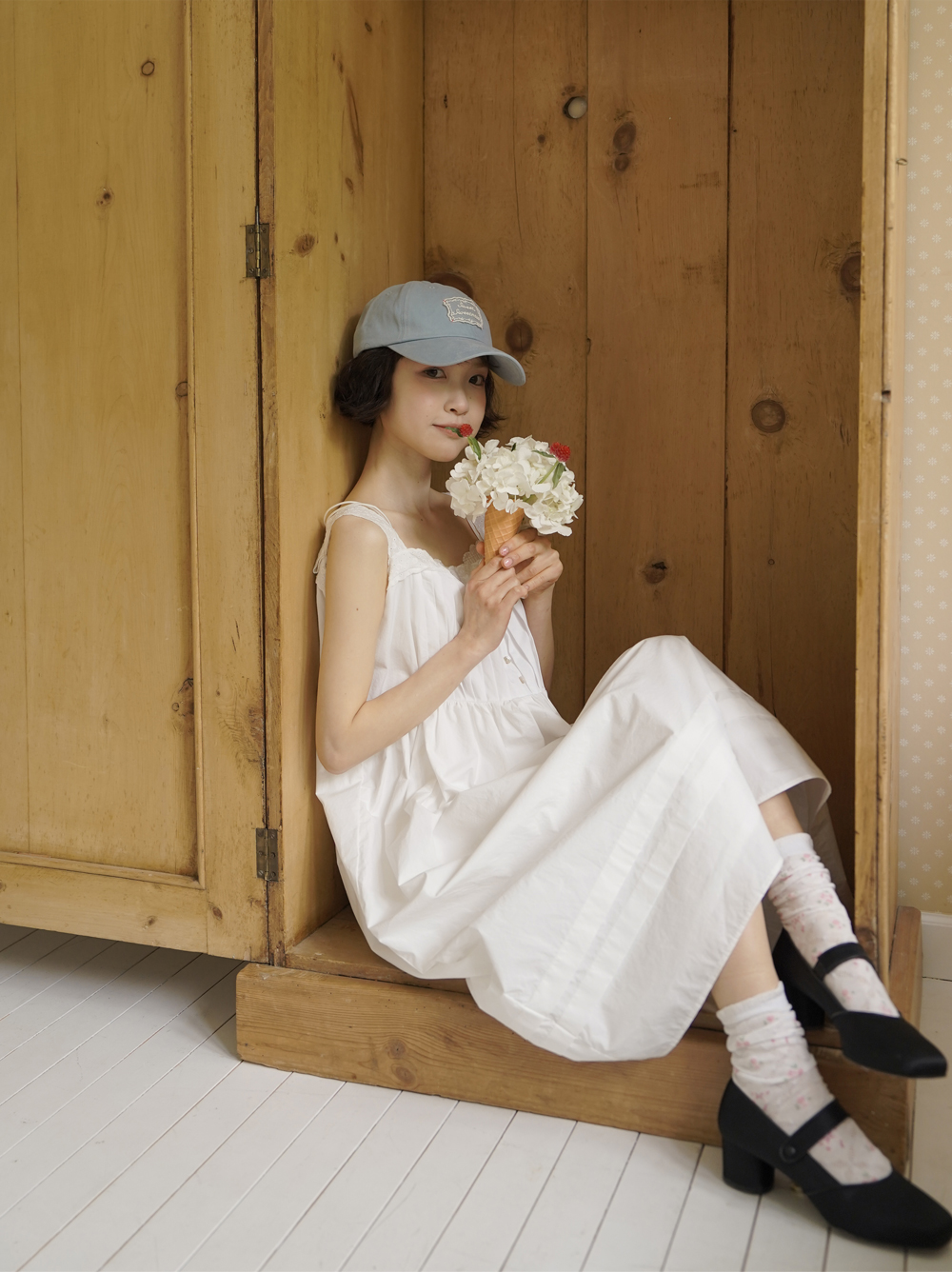 LACE BUSTIE DRESS