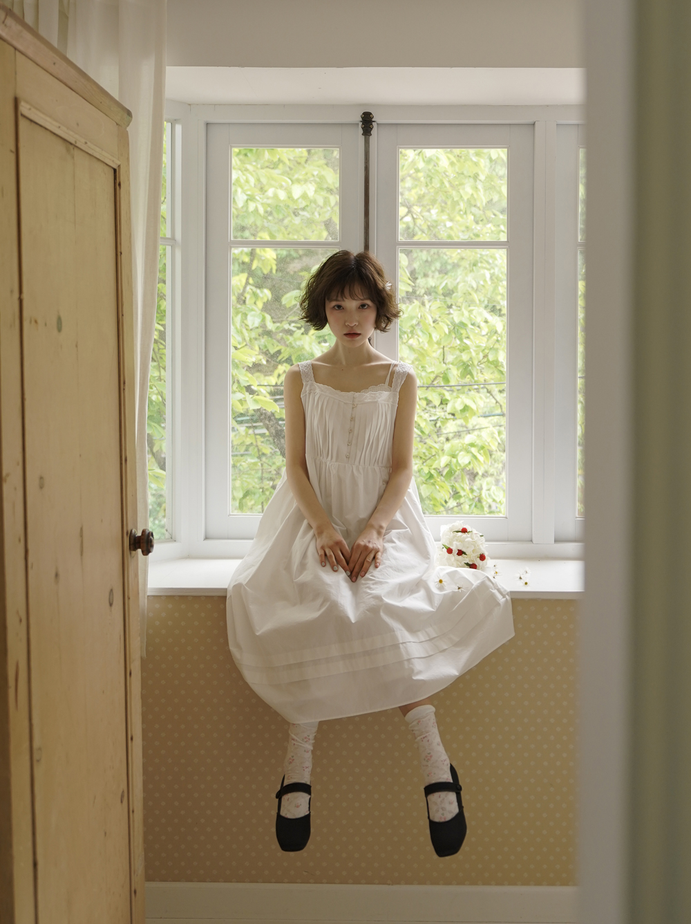 LACE BUSTIE DRESS