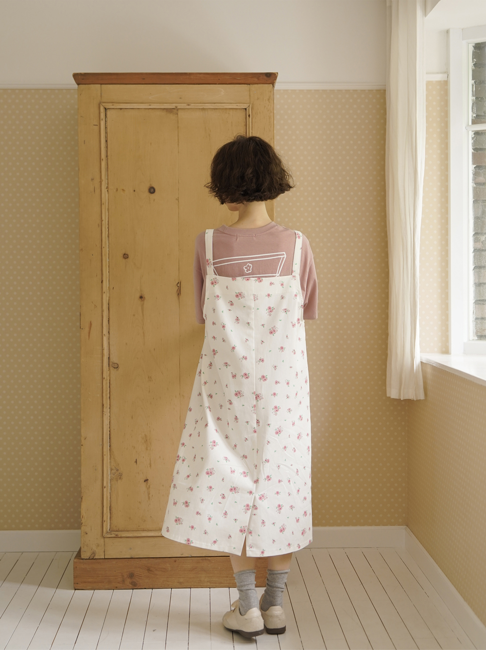 ROSE GARDEN APRON DRESS