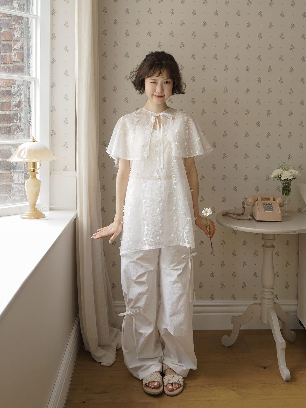 RIBBON TUCK WIDE PANTS - ivory