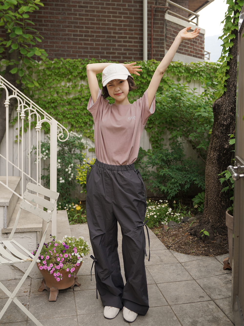 RIBBON TUCK WIDE PANTS - charcoal