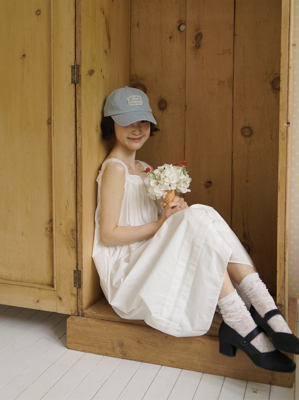 LACE BUSTIE DRESS