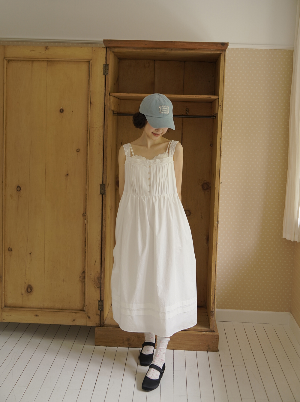 LACE BUSTIE DRESS
