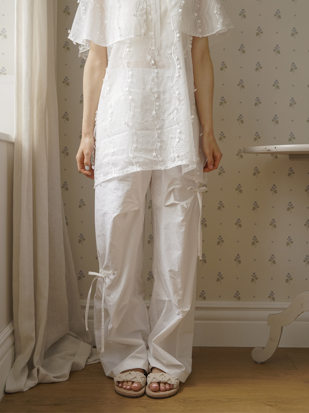 RIBBON TUCK WIDE PANTS - ivory