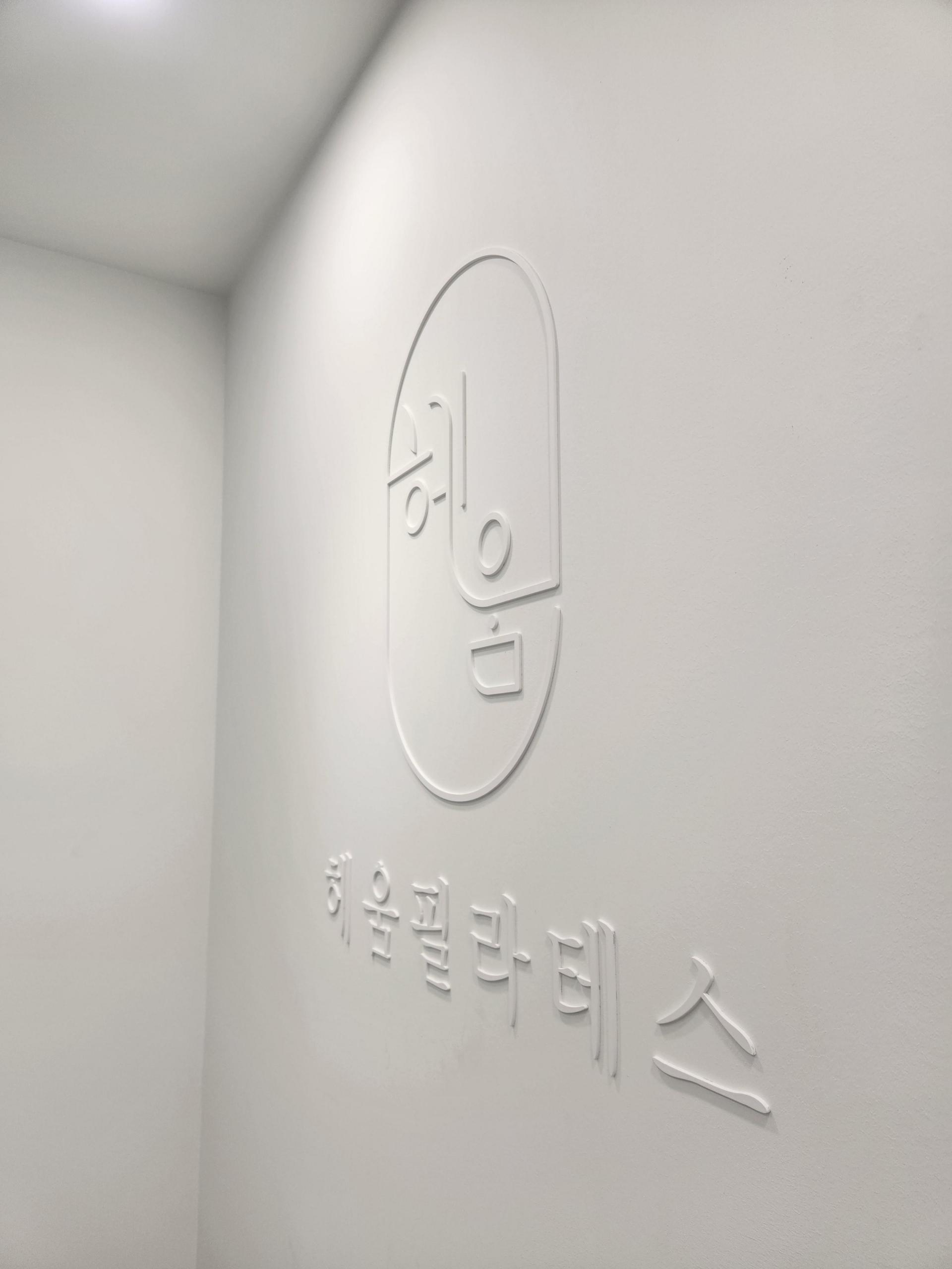 15f5e49d3b80b.jpg