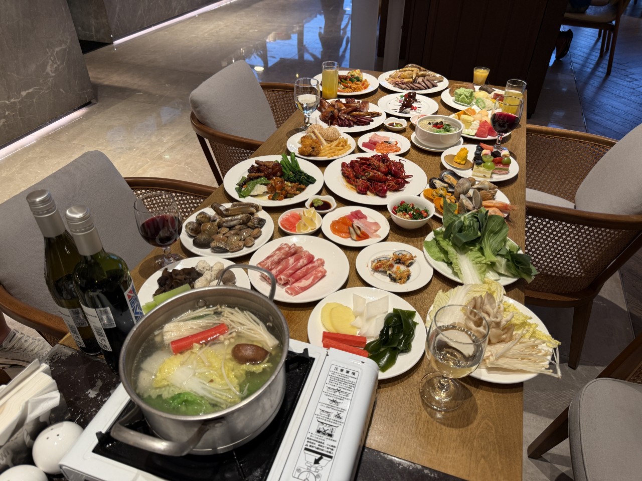 💚하이난 동계시즌 신상! 푸른 바다와 야자수 속 라운드 홍수만cc🌴