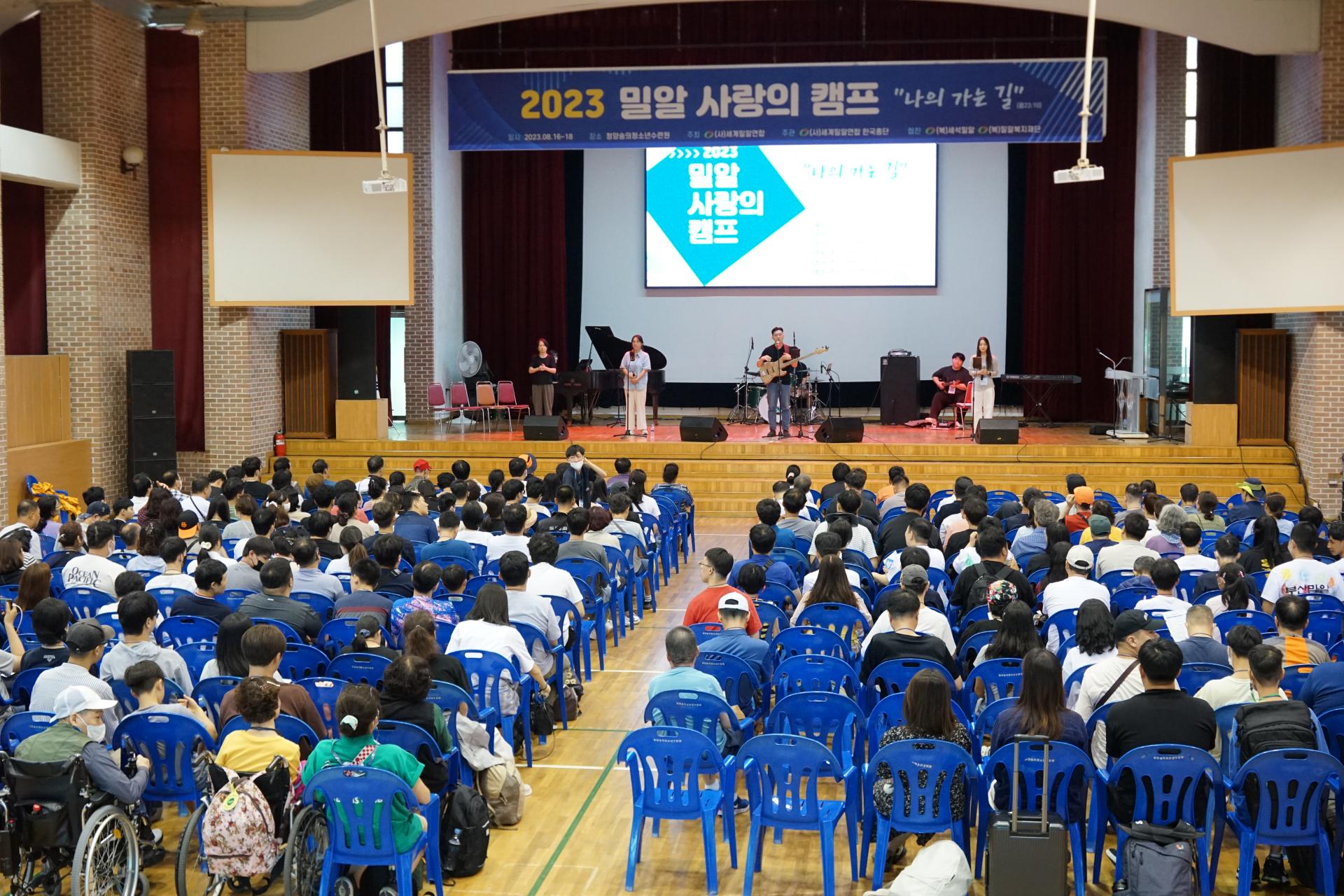2cdae18d07142.jpg