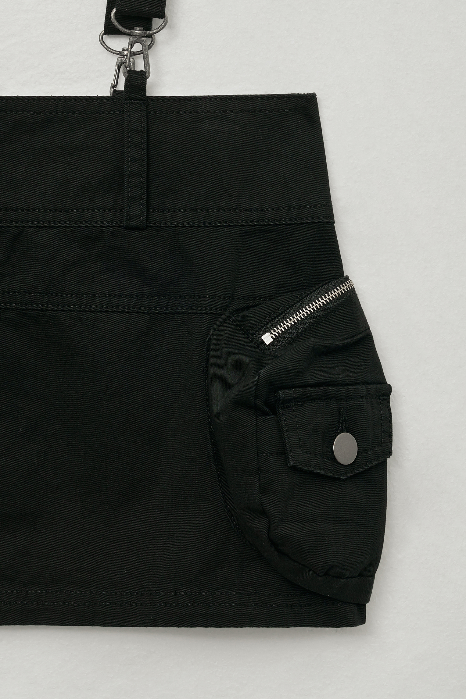 ● HELENE PARIS ● Logo cubic micro denim skirt [black] MUSINSA | HELENE PARIS Suspender Micro Skirt [Black]