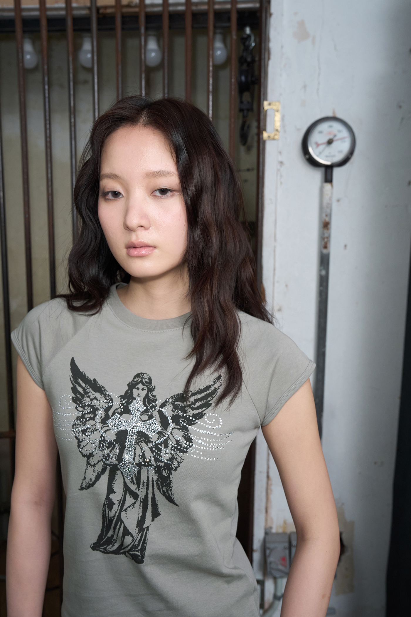 MUSINSA | HELENE PARIS Angel Wings Cubic Half T-shirt [Sage]