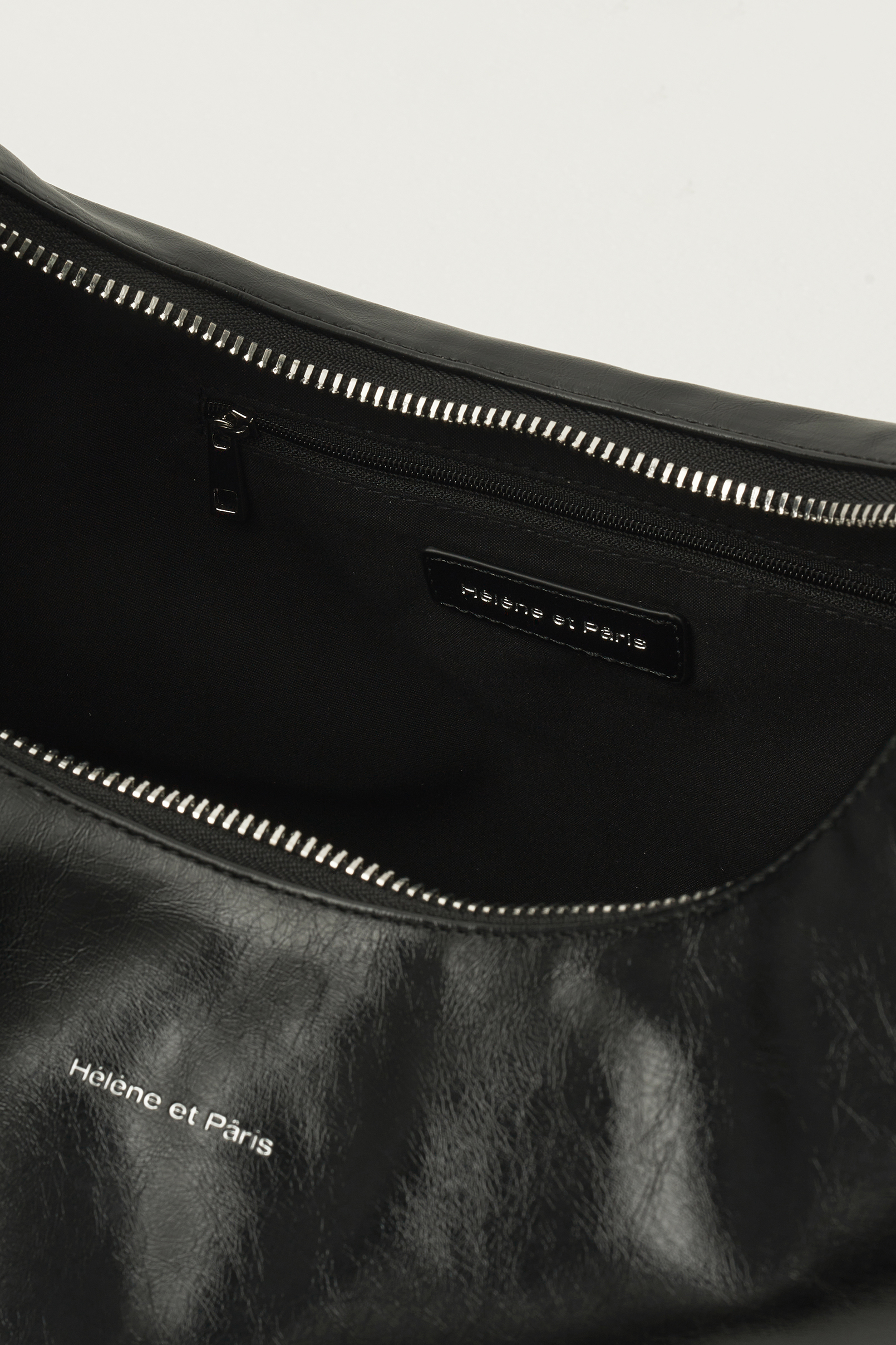 MUSINSA | HELENE PARIS Croa Shoulder Hobo Bag [Black]